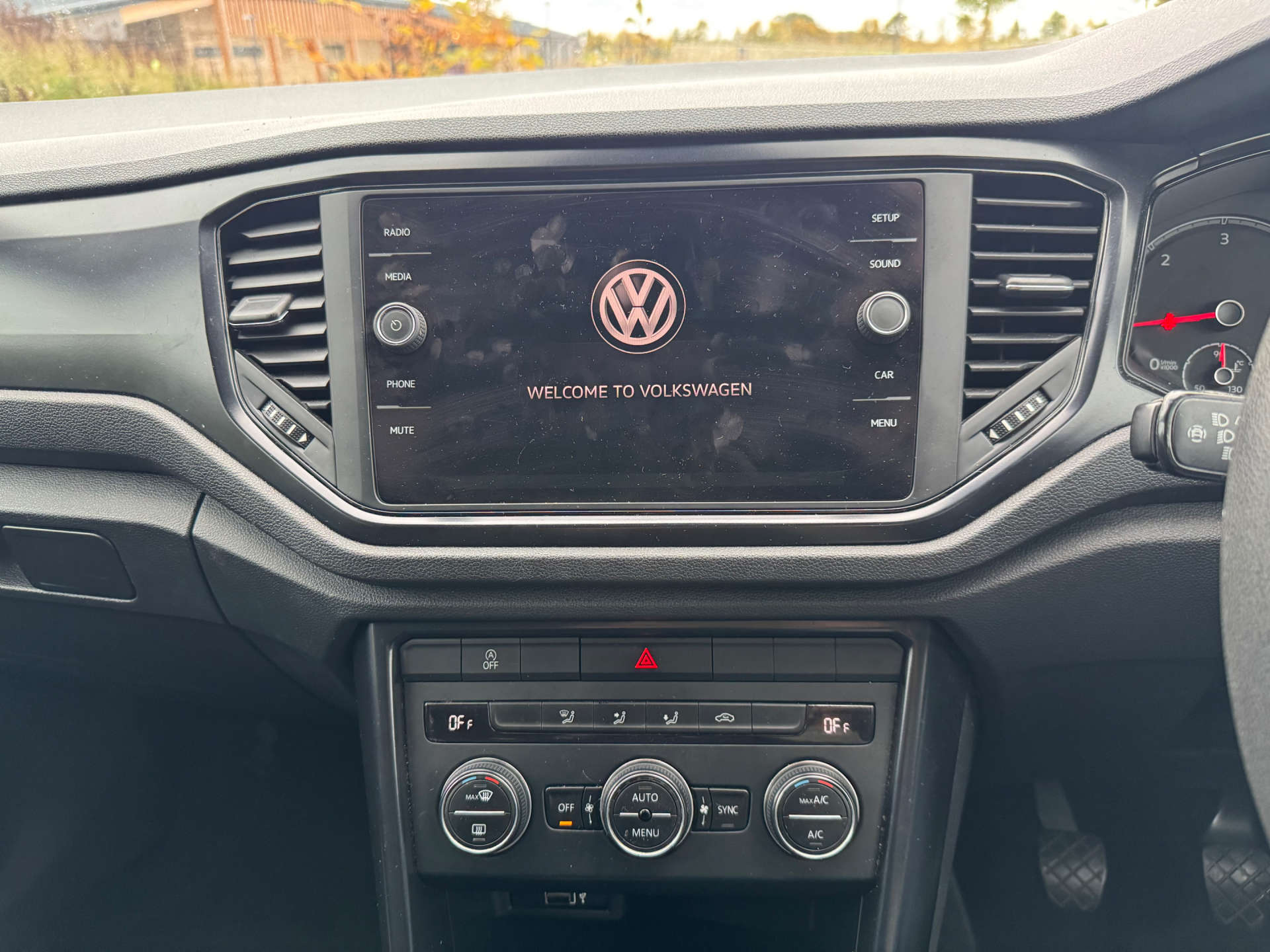 VOLKSWAGEN T-ROC 1.6 T-Roc S TDI 5dr #30