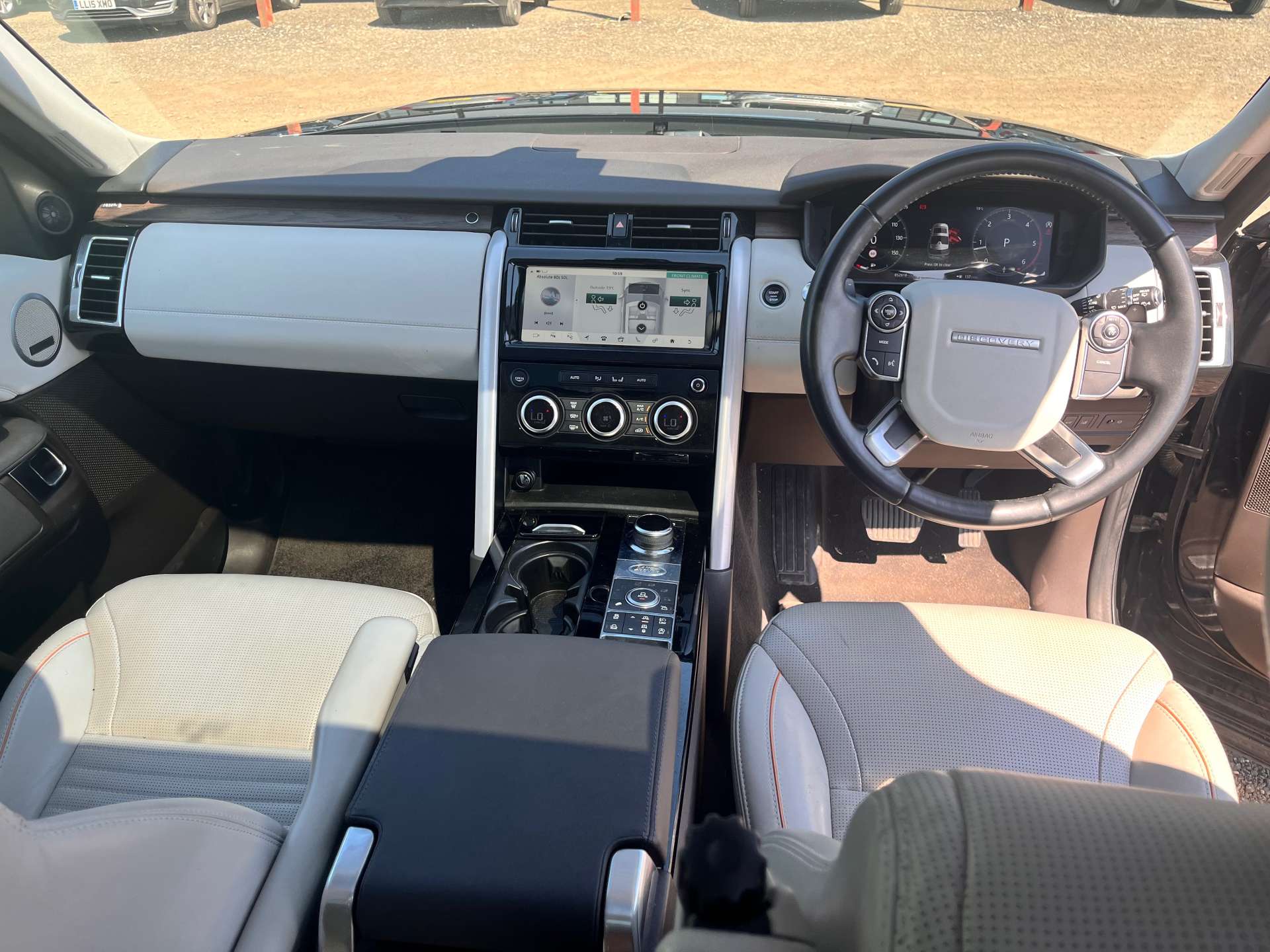 LAND ROVER DISCOVERY 2.0 Discovery HSE SD4 Auto 4WD 5dr #2