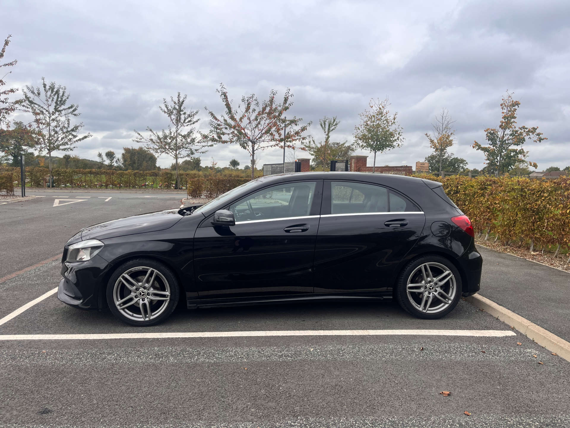 MERCEDES-BENZ A-CLASS 1.6 A 180 AMG Line 5dr #8