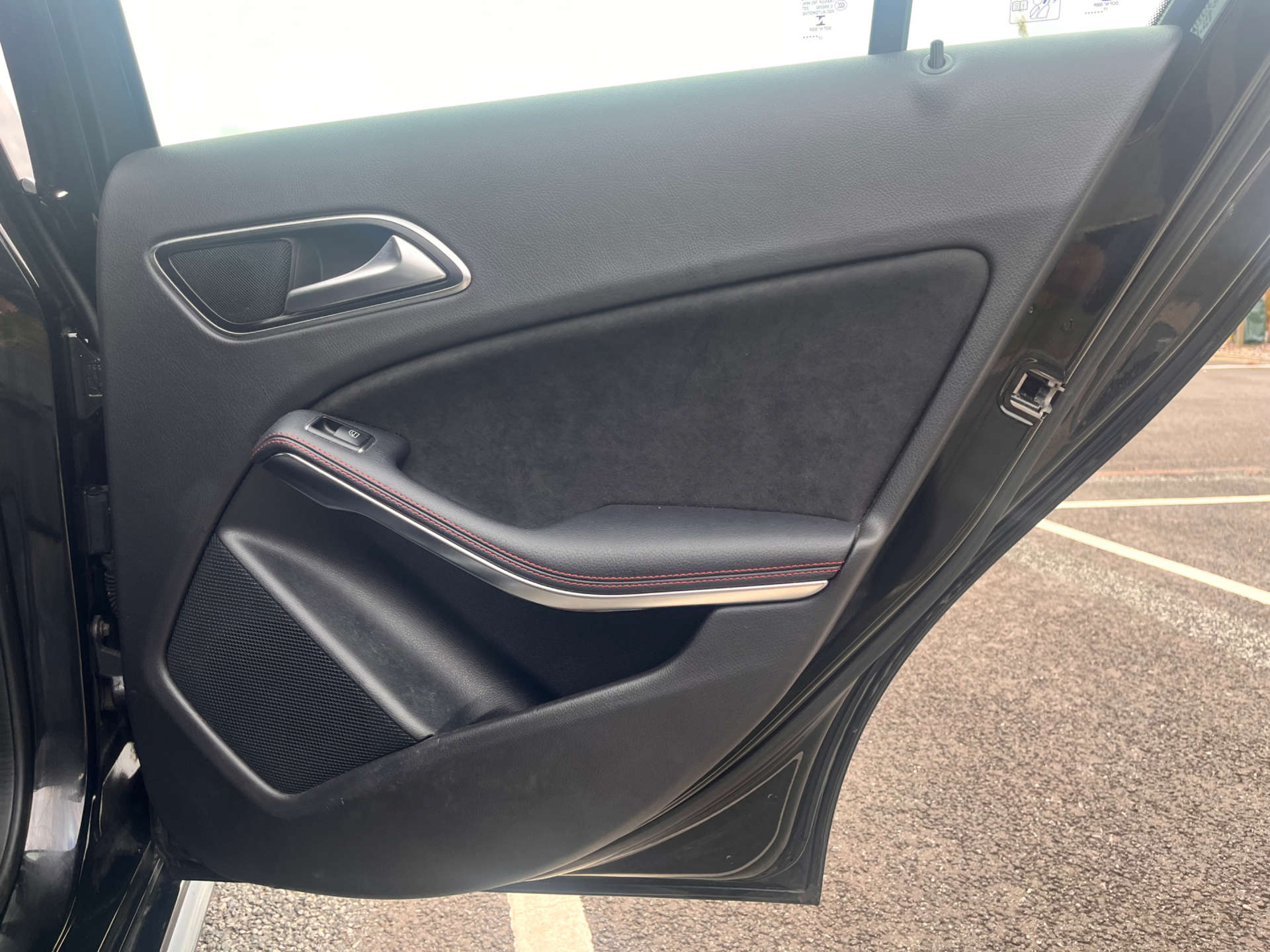 MERCEDES-BENZ A-CLASS 1.6 A 180 AMG Line 5dr #21