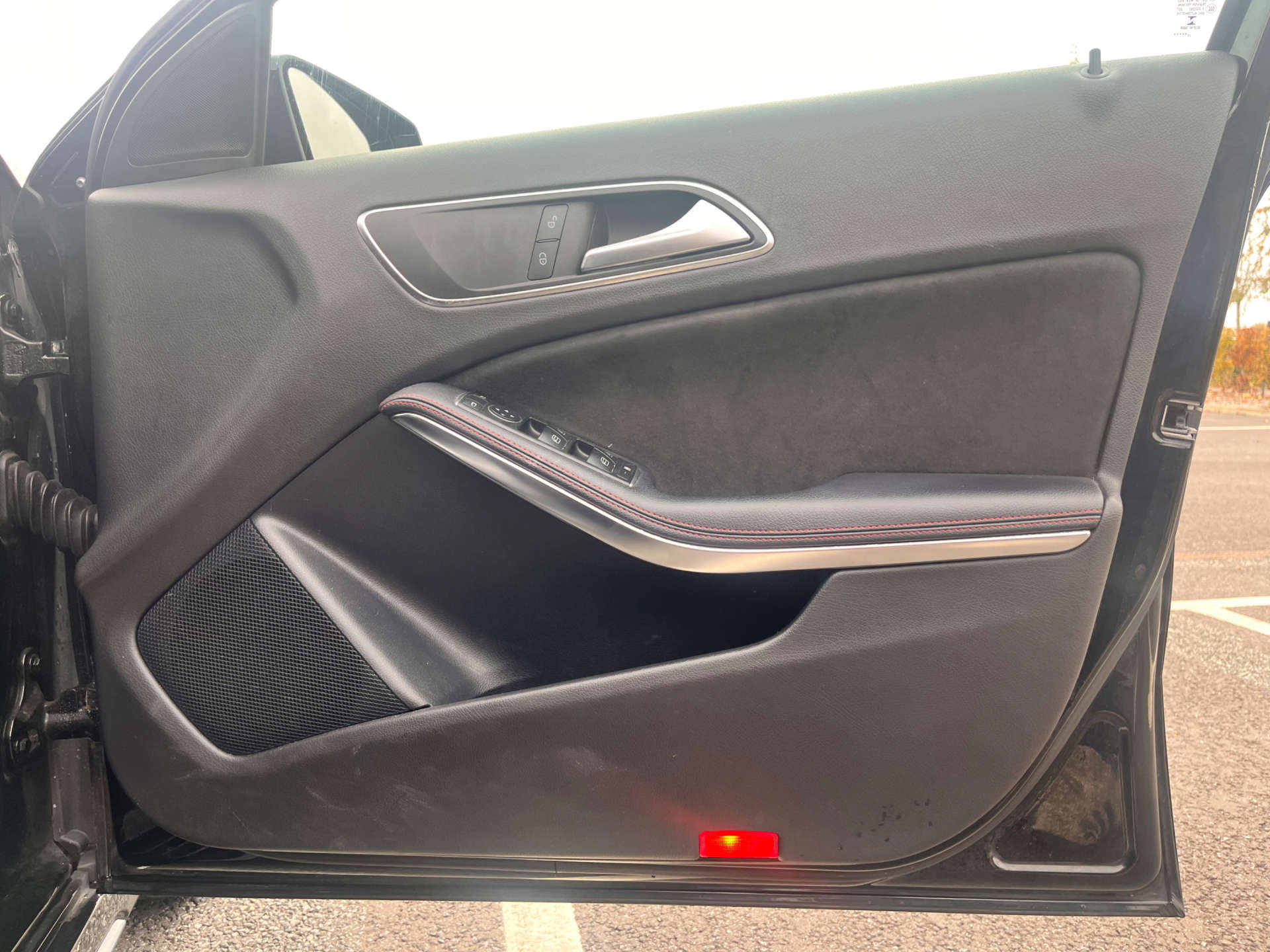 MERCEDES-BENZ A-CLASS 1.6 A 180 AMG Line 5dr #24