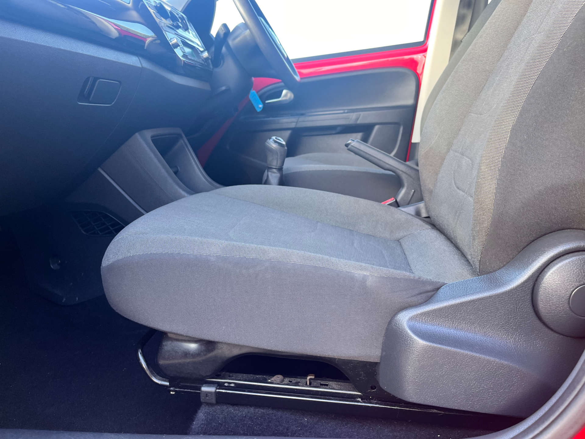 VOLKSWAGEN UP! 1.0 Move Up 5dr #9