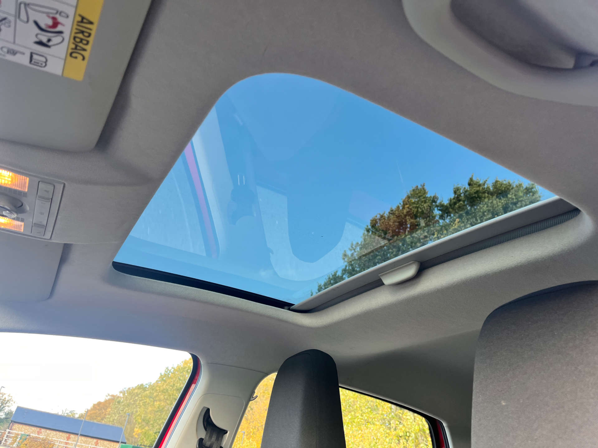 VOLKSWAGEN UP! 1.0 Move Up 5dr #12