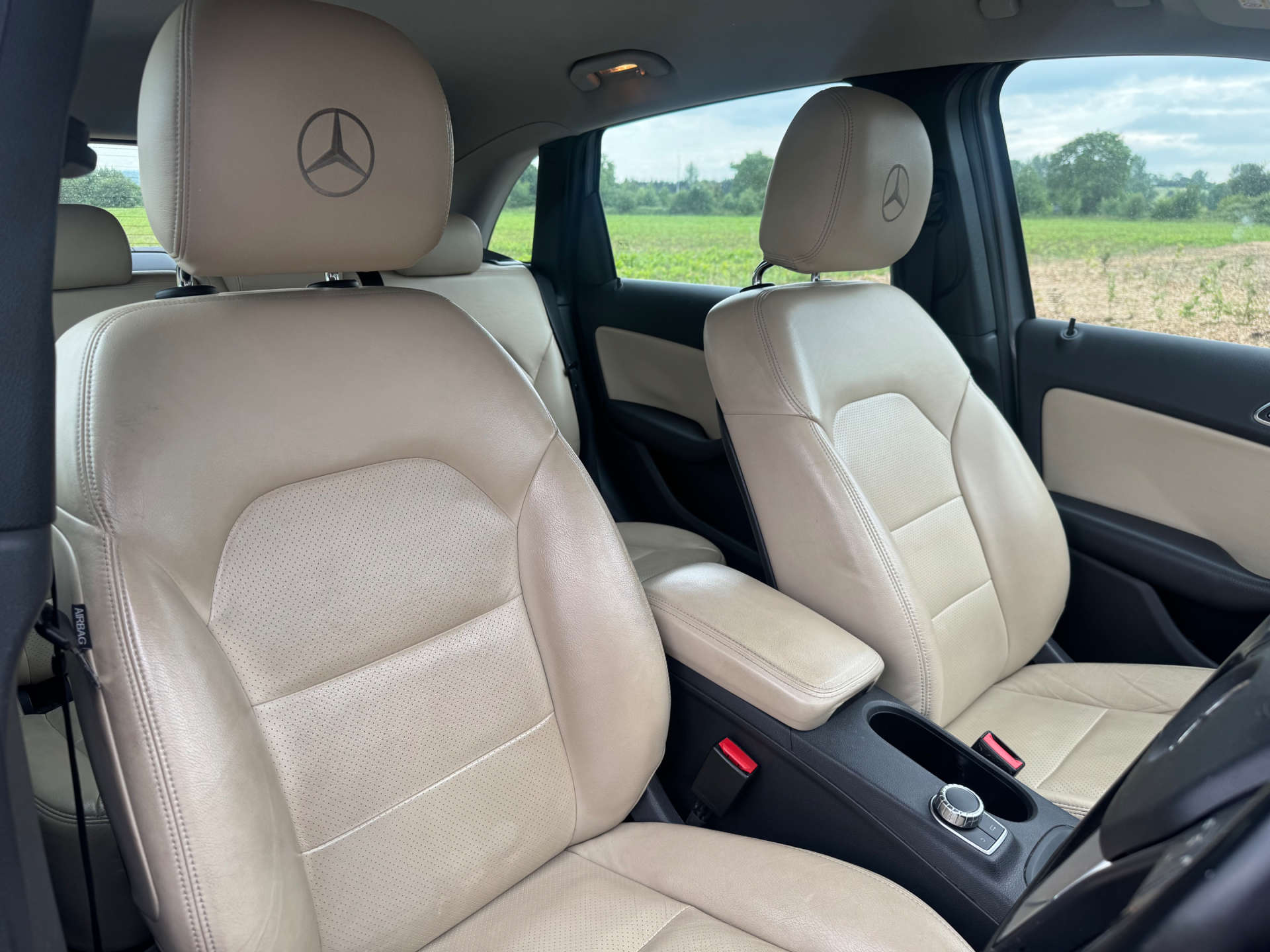 MERCEDES-BENZ B-CLASS 1.6 B180 BlueEfficiency SE Auto 5dr #29