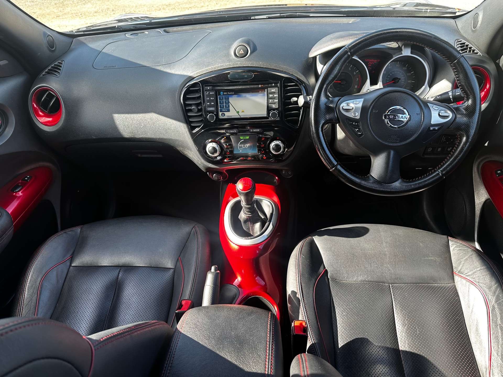 NISSAN JUKE 1.2 Juke Tekna DiG-T 5dr #39