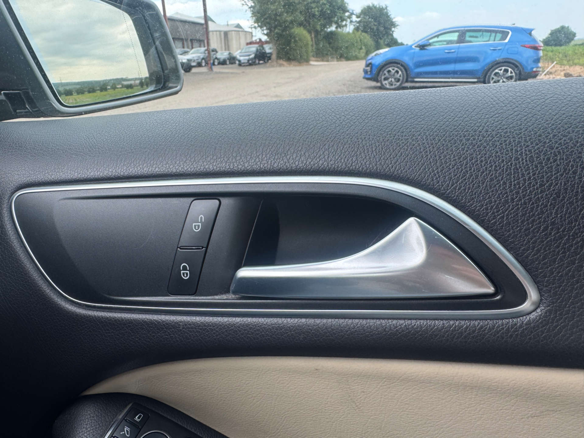 MERCEDES-BENZ B-CLASS 1.6 B180 BlueEfficiency SE Auto 5dr #33