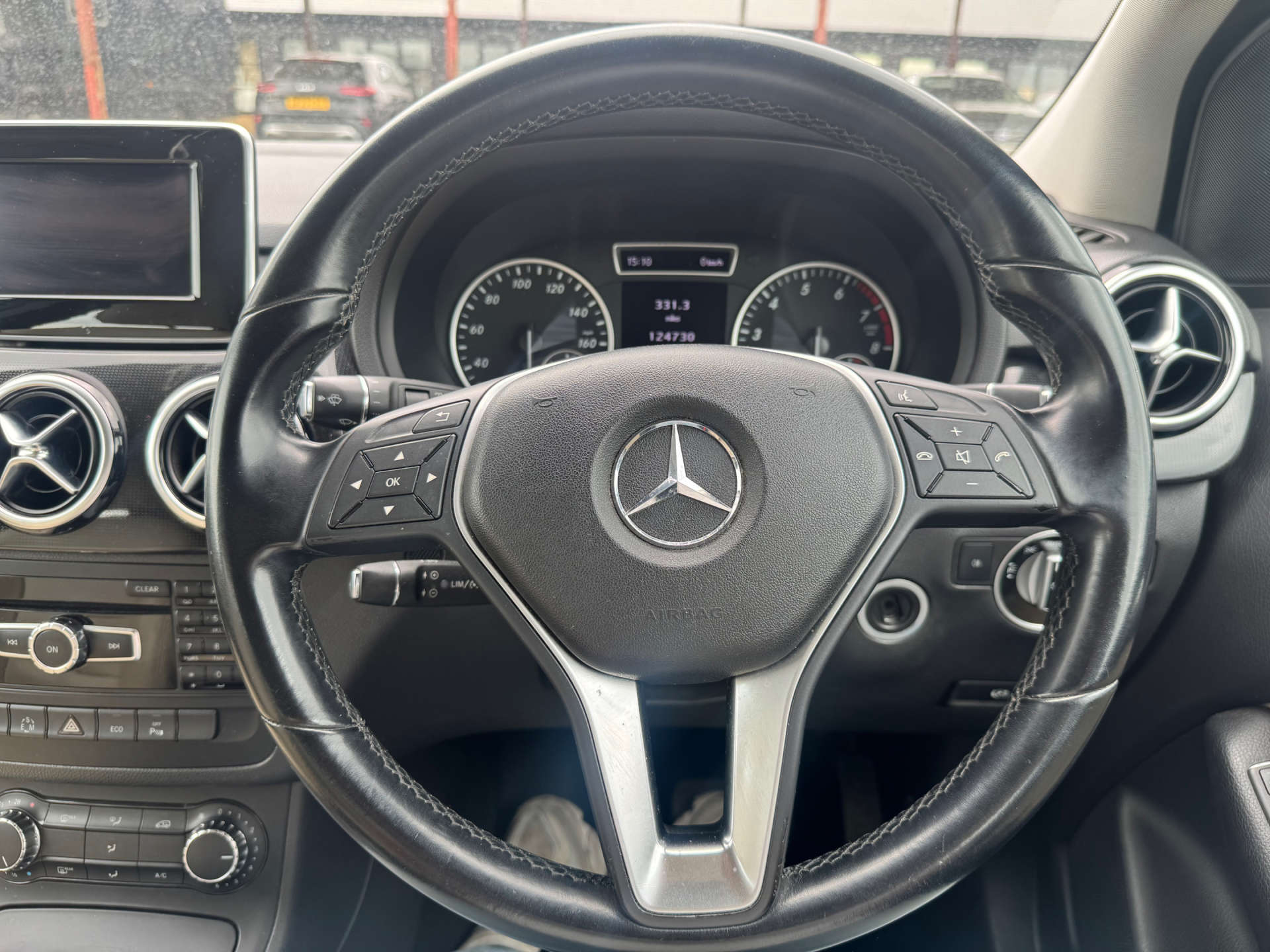 MERCEDES-BENZ B-CLASS 1.6 B180 BlueEfficiency SE Auto 5dr #34
