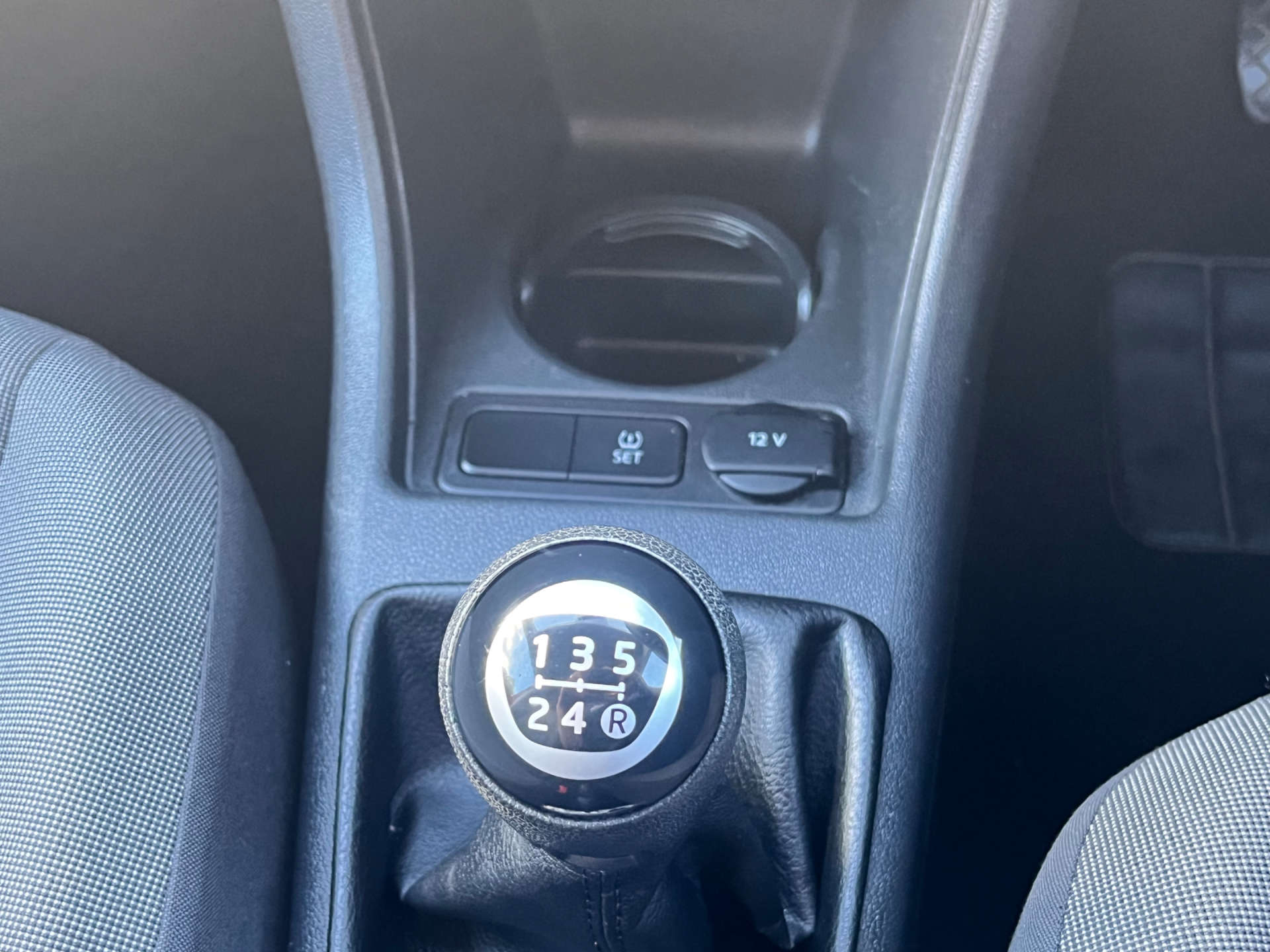 VOLKSWAGEN UP! 1.0 Move Up 5dr #29