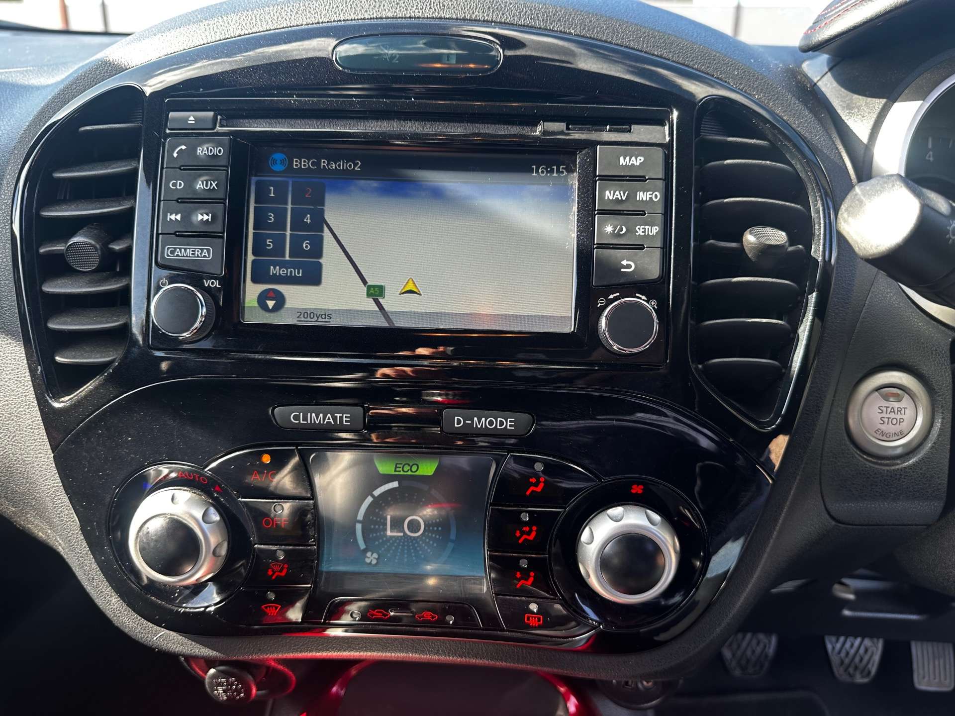 NISSAN JUKE 1.2 Juke Tekna DiG-T 5dr #45