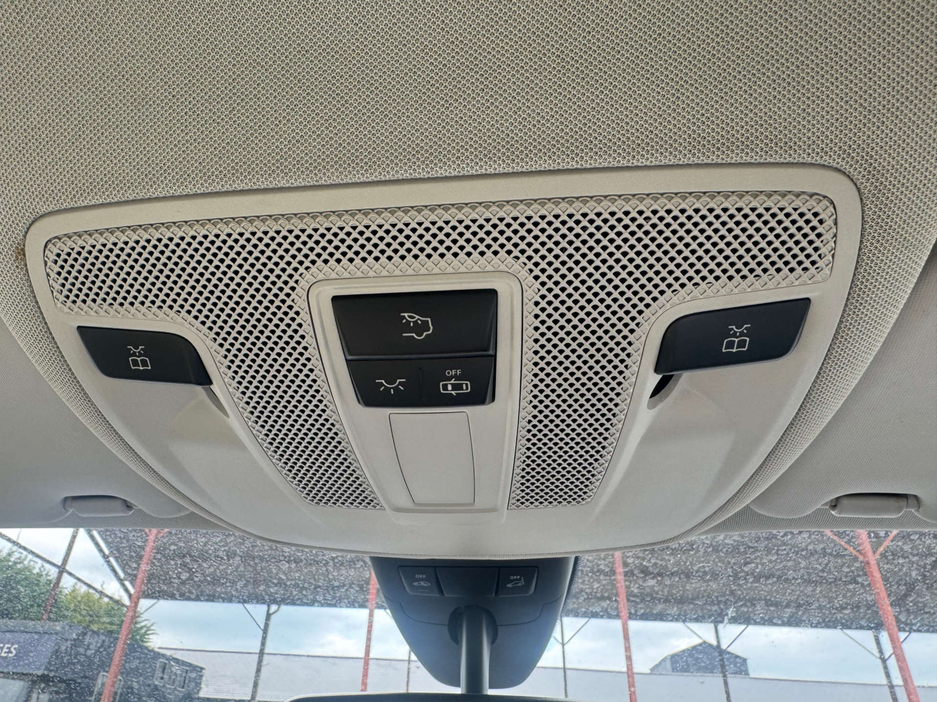 MERCEDES-BENZ B-CLASS 1.6 B180 BlueEfficiency SE Auto 5dr #40
