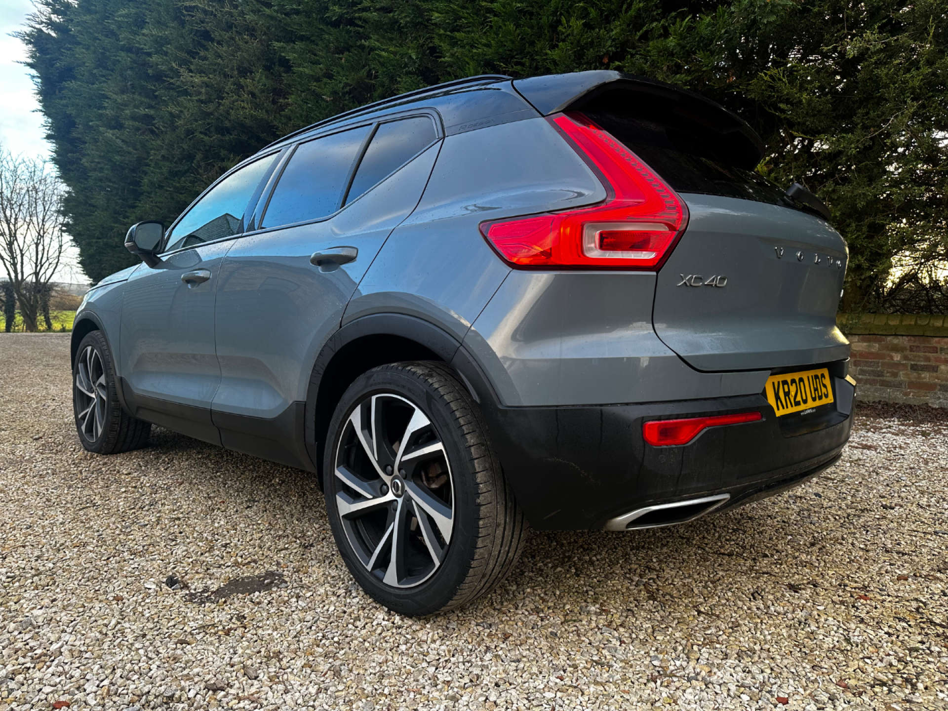 VOLVO XC40 2.0 XC40 R-Design Pro D3 Auto 5dr #10
