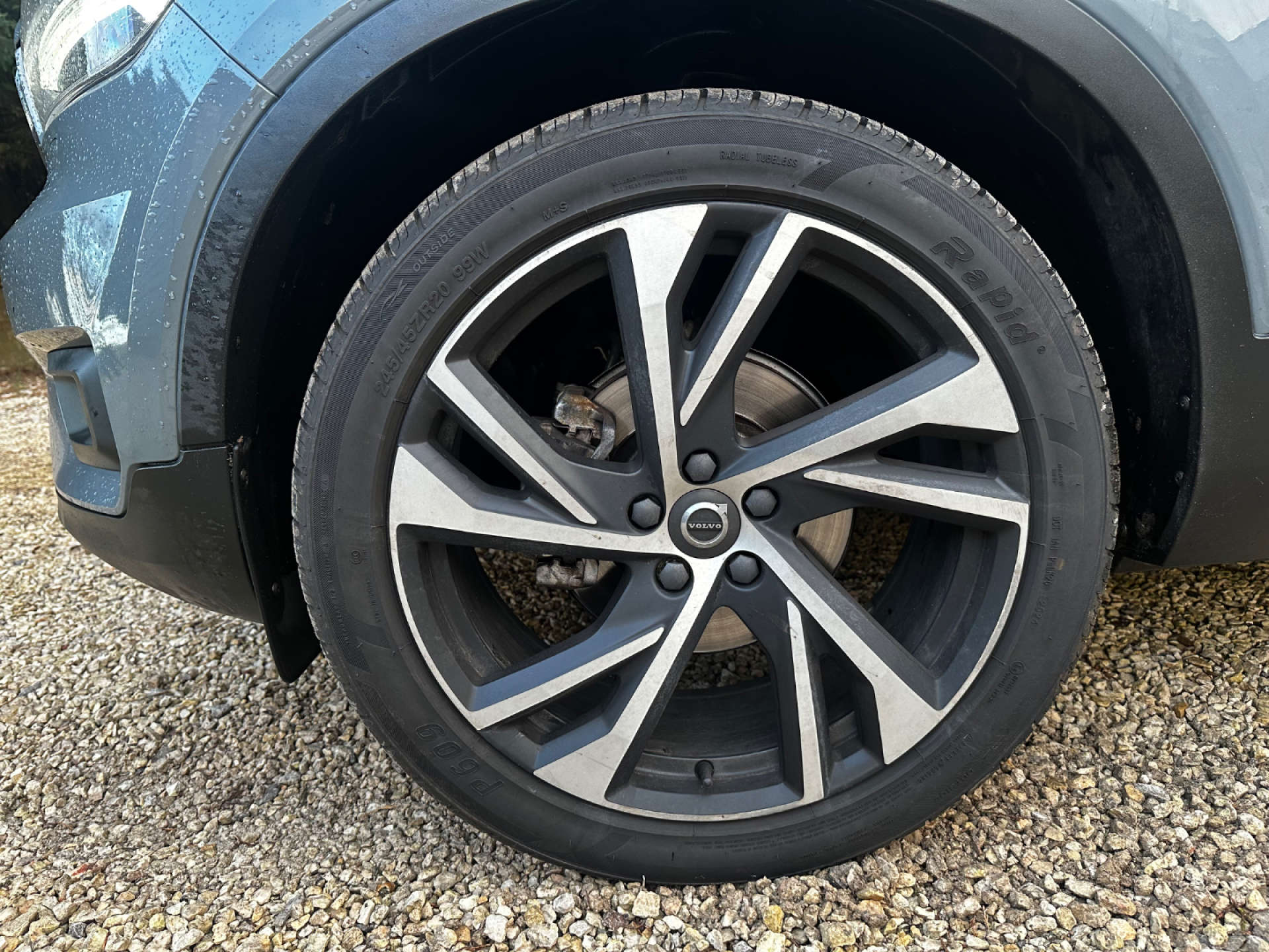 VOLVO XC40 2.0 XC40 R-Design Pro D3 Auto 5dr #21