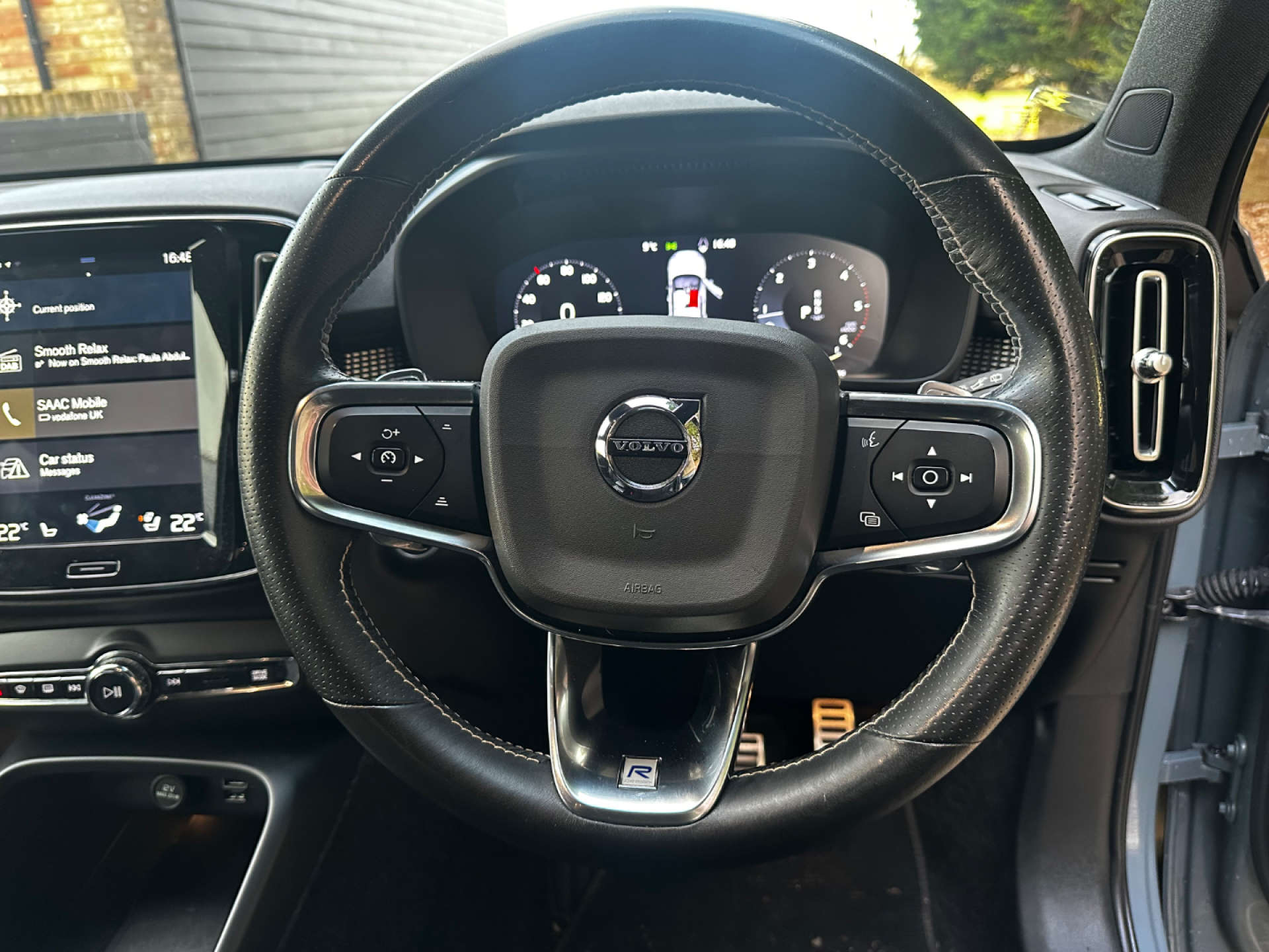 VOLVO XC40 2.0 XC40 R-Design Pro D3 Auto 5dr #43