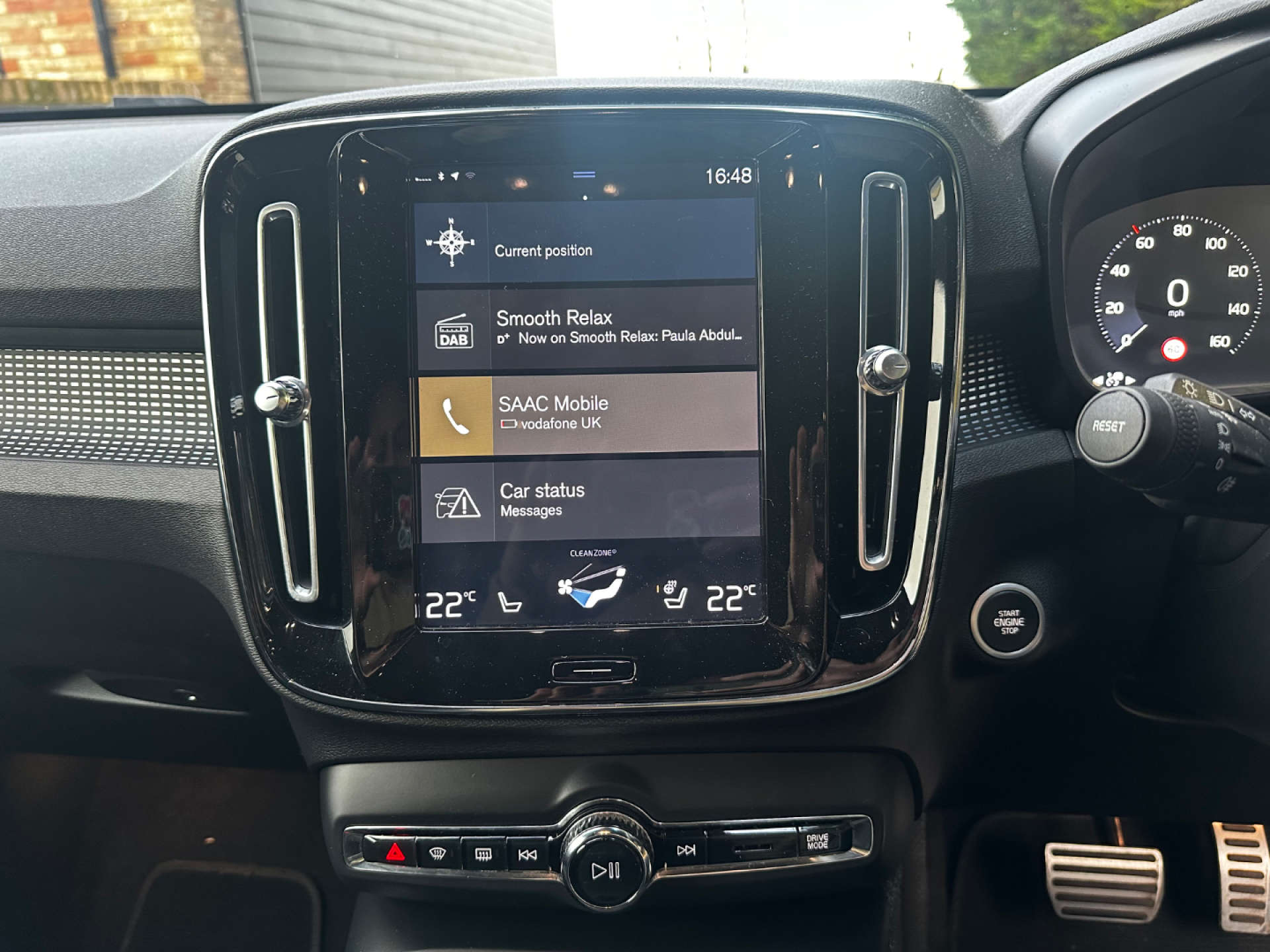 VOLVO XC40 2.0 XC40 R-Design Pro D3 Auto 5dr #45