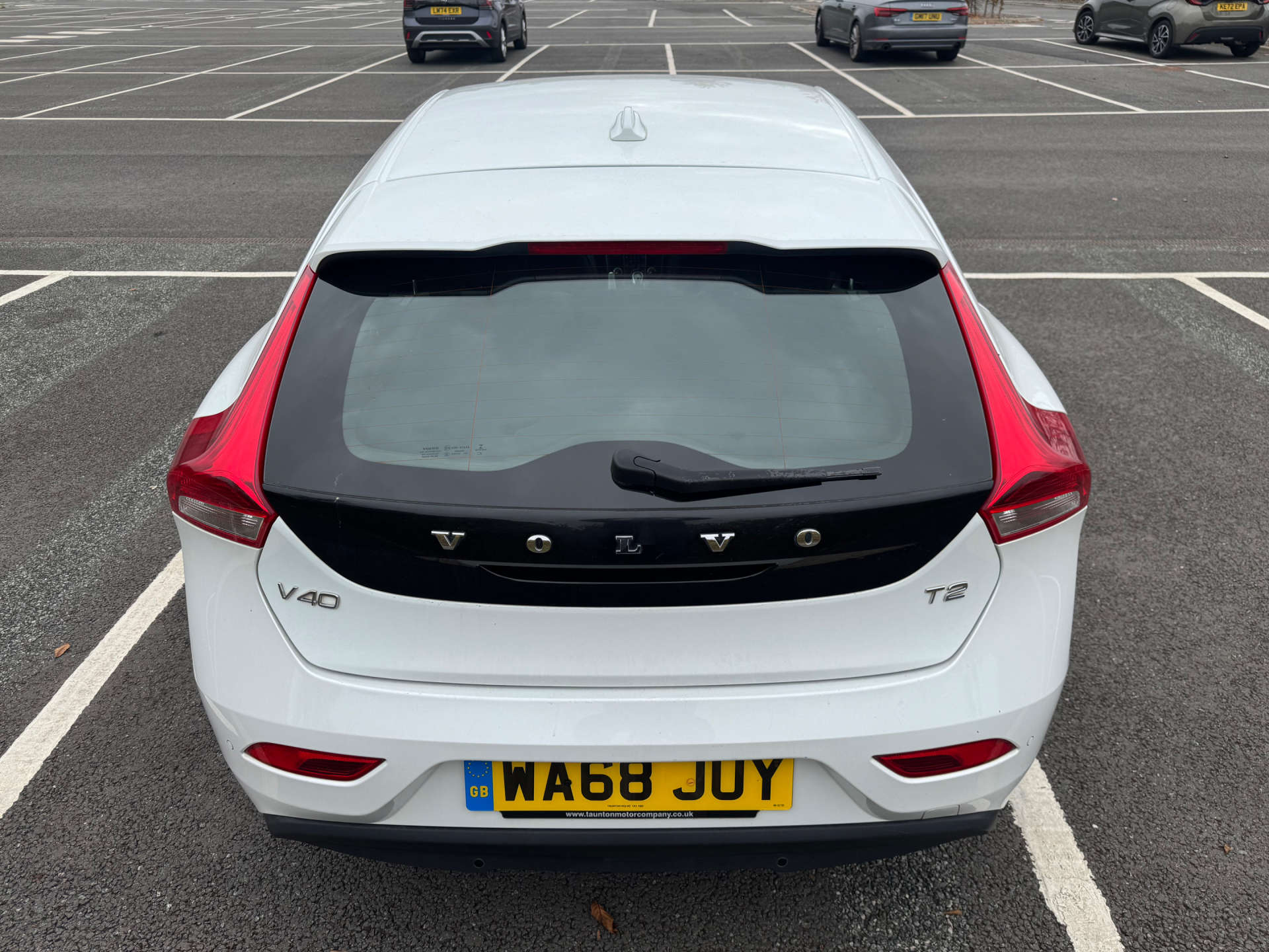 VOLVO V40 1.5 V40 Momentum T2 Auto 5dr #12