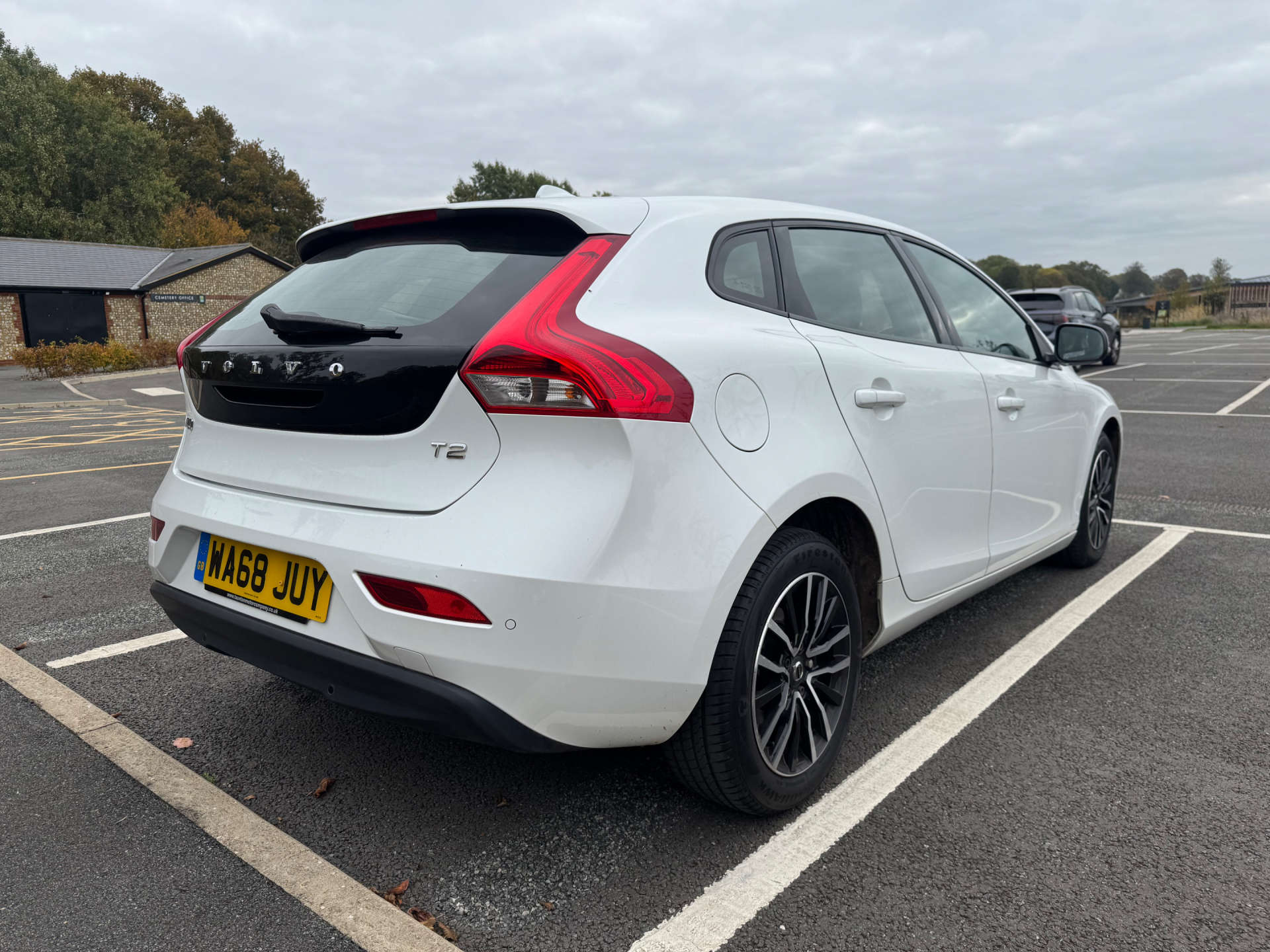 VOLVO V40 1.5 V40 Momentum T2 Auto 5dr #13
