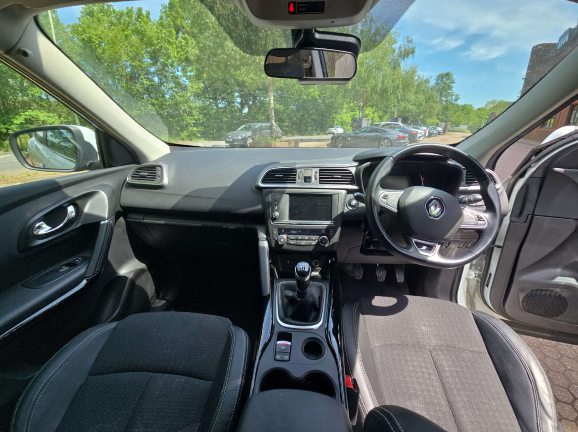 RENAULT KADJAR 1.5 Kadjar Dynamique S Nav DCI 5dr #8