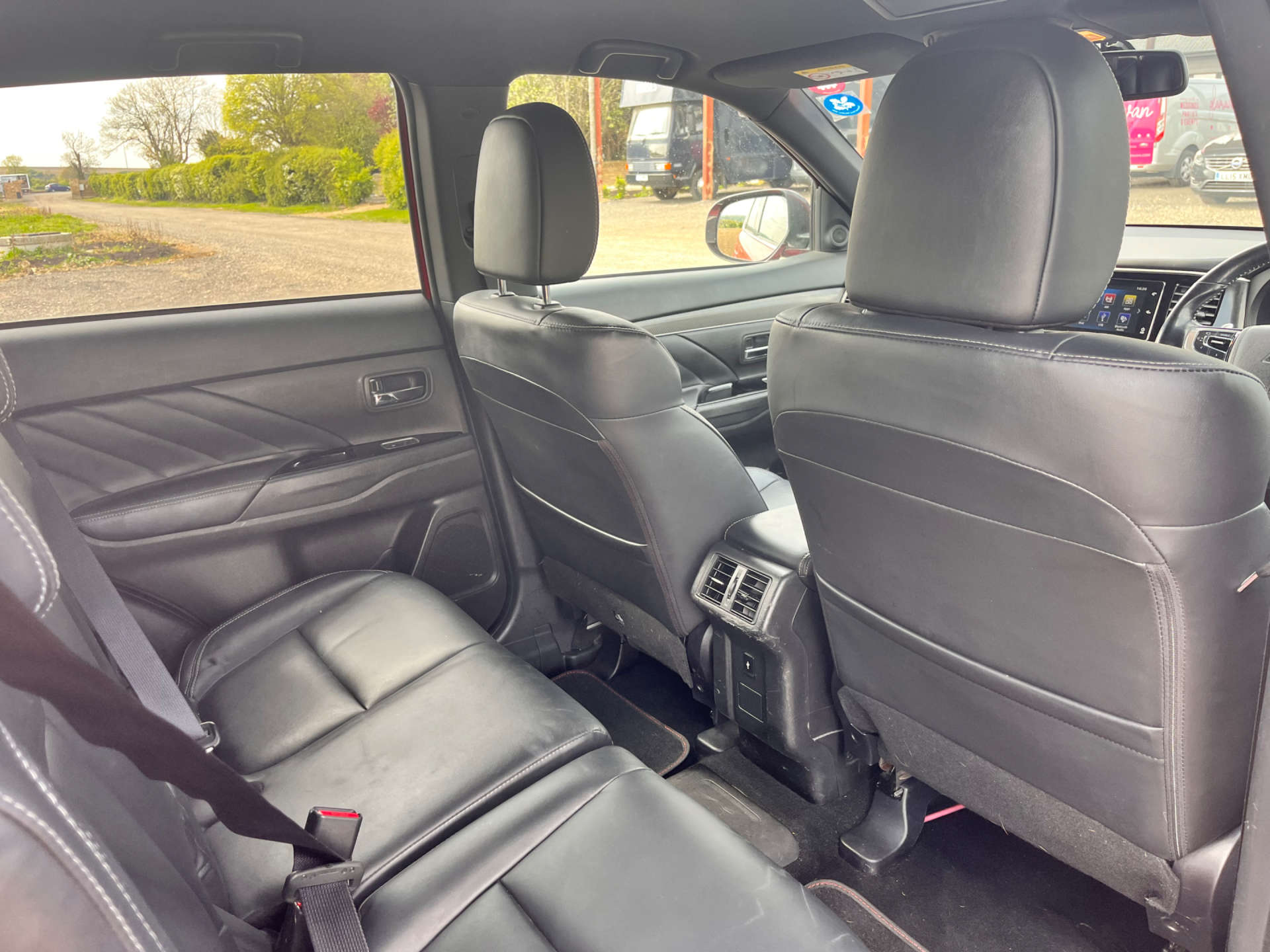 MITSUBISHI OUTLANDER 2.4 Outlander 4h PHEV CVT 4WD 5dr #35