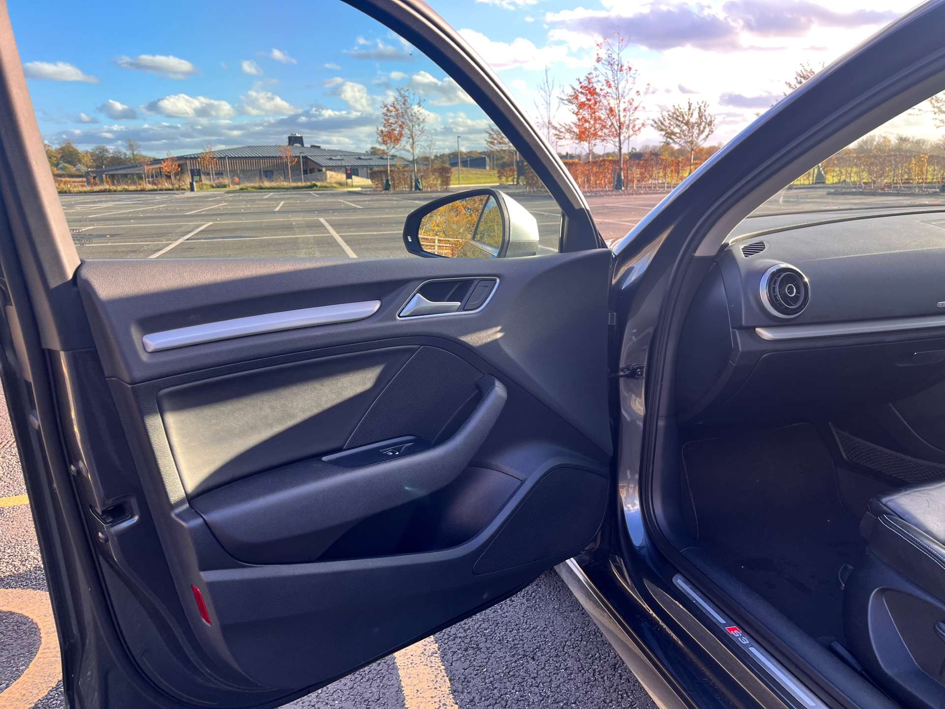 AUDI A3 2.0 S3 Quattro Semi-Auto 4WD 4dr #19