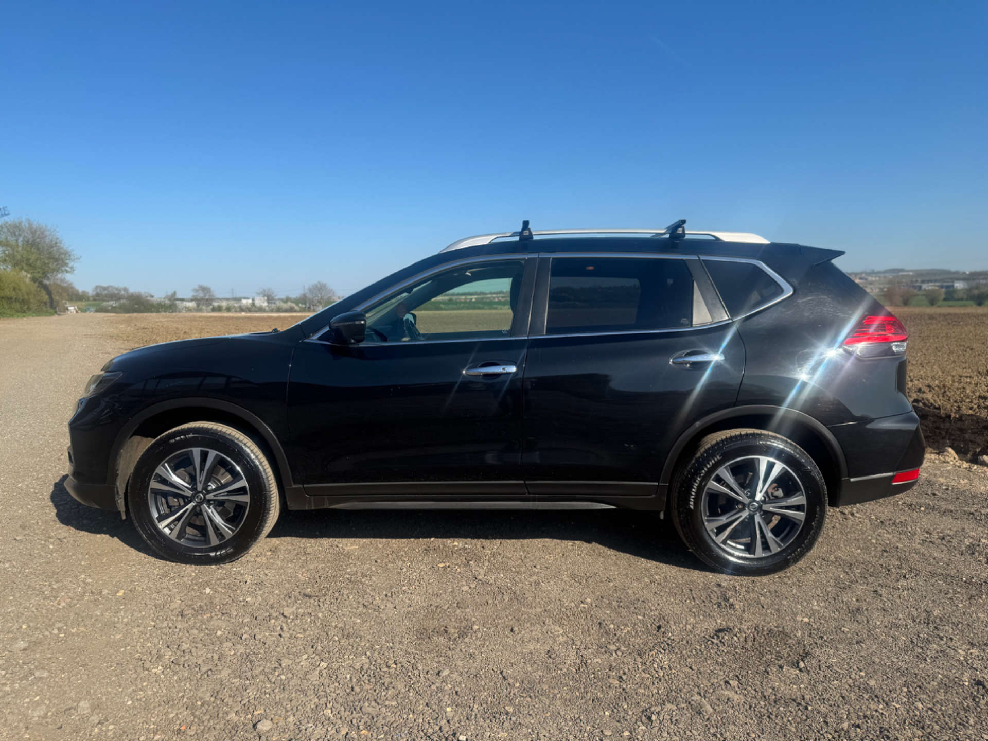 NISSAN X-TRAIL 2.0 X-Trail N-Connecta dCi 4x4 4WD 5dr #19