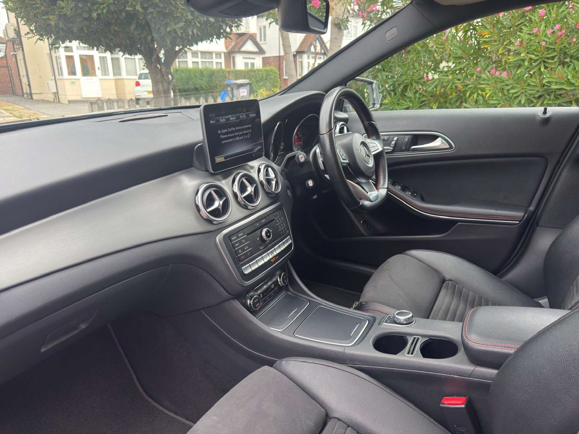 MERCEDES-BENZ GLA 2.0 GLA 250 AMG Line Premium+ 4Matic Auto 4WD 5dr #5