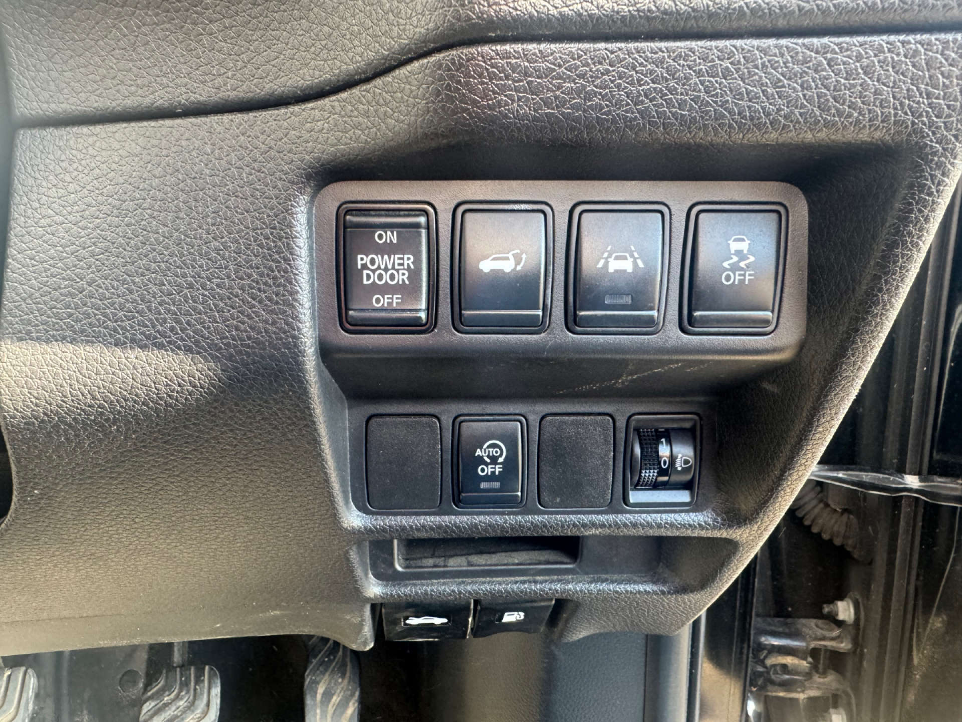 NISSAN X-TRAIL 2.0 X-Trail N-Connecta dCi 4x4 4WD 5dr #42