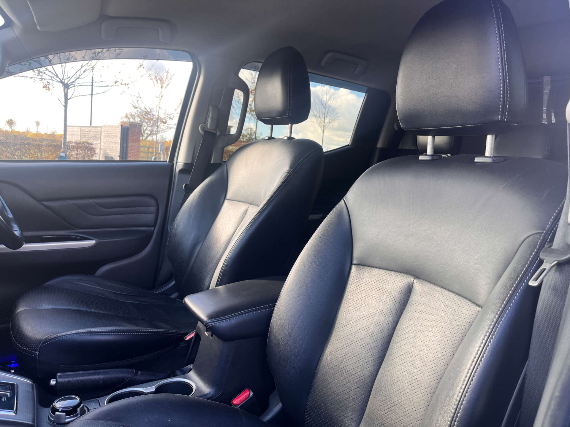 MITSUBISHI L200 2.3 L200 Barbarian DI-D Auto 4WD #20