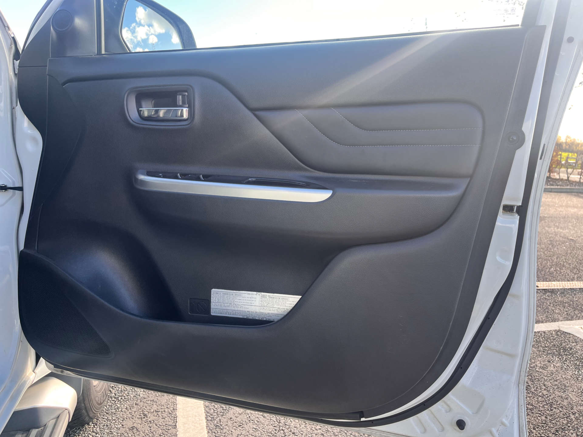 MITSUBISHI L200 2.3 L200 Barbarian DI-D Auto 4WD #28