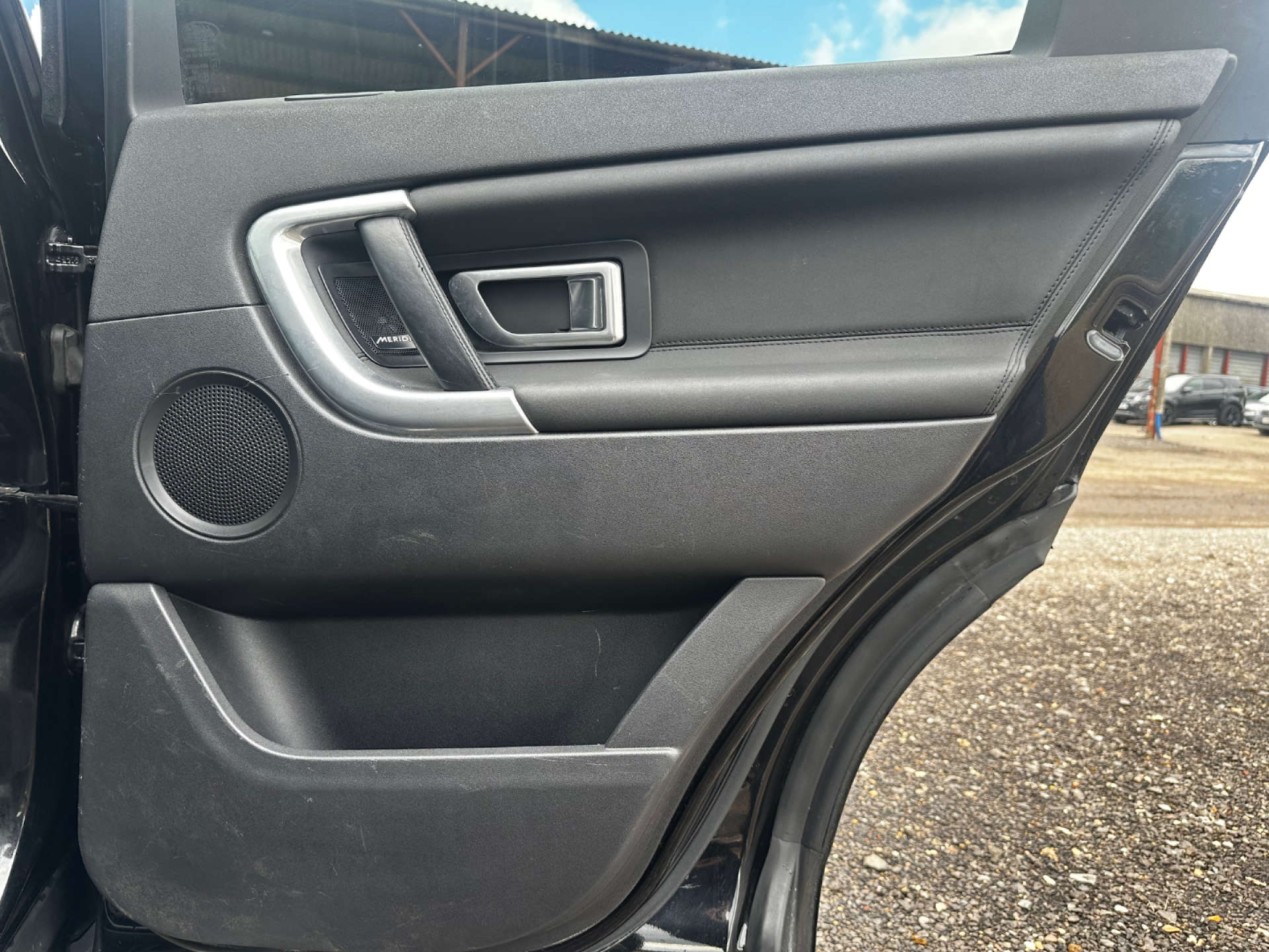 LAND ROVER DISCOVERY SPORT 2.0 Discovery Sport Black HSE TD4 Auto 4WD 5dr #28