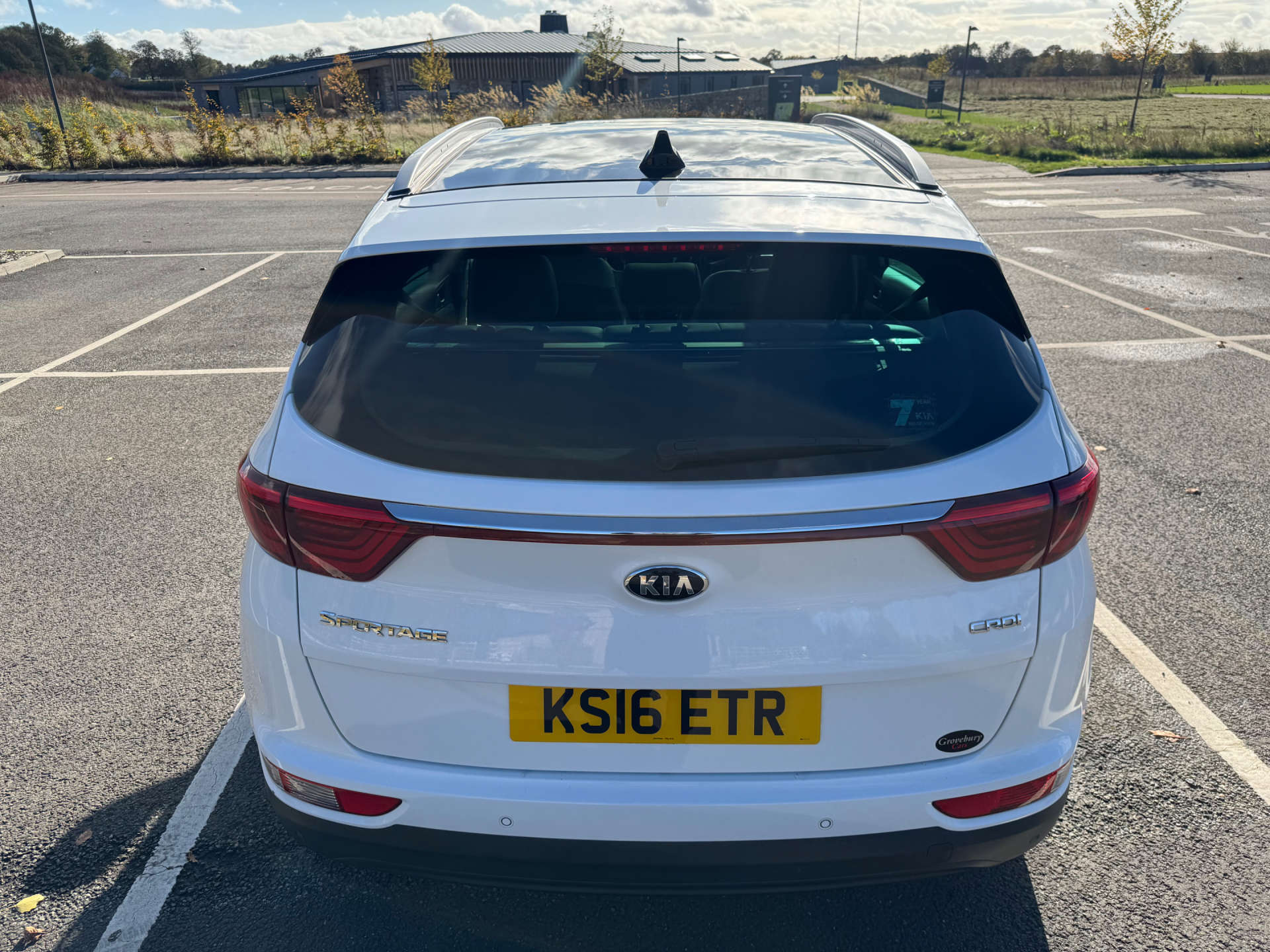 KIA SPORTAGE 2.0 Sportage First Edition CRDi Auto 4WD 5dr #15