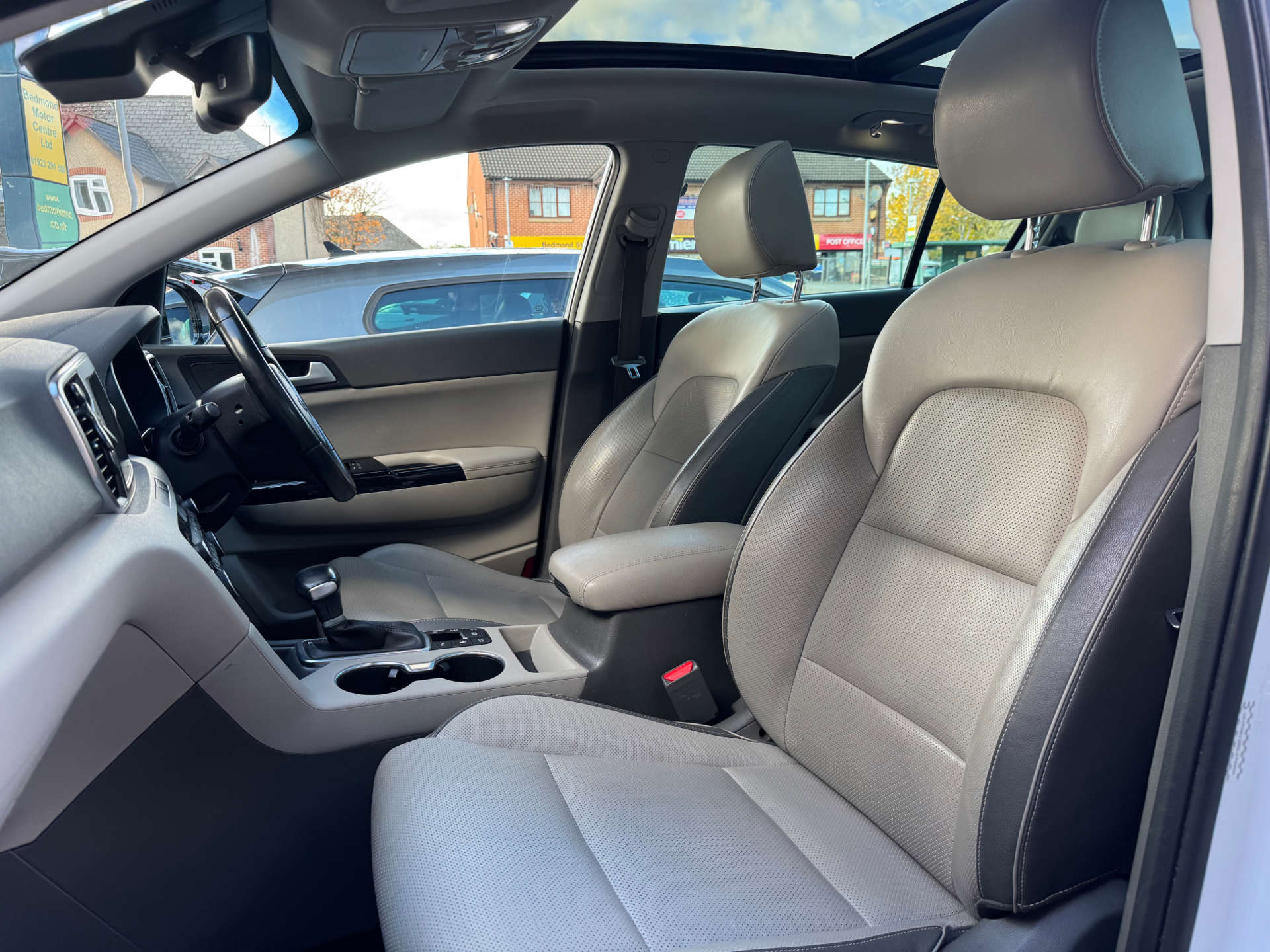 KIA SPORTAGE 2.0 Sportage First Edition CRDi Auto 4WD 5dr #40