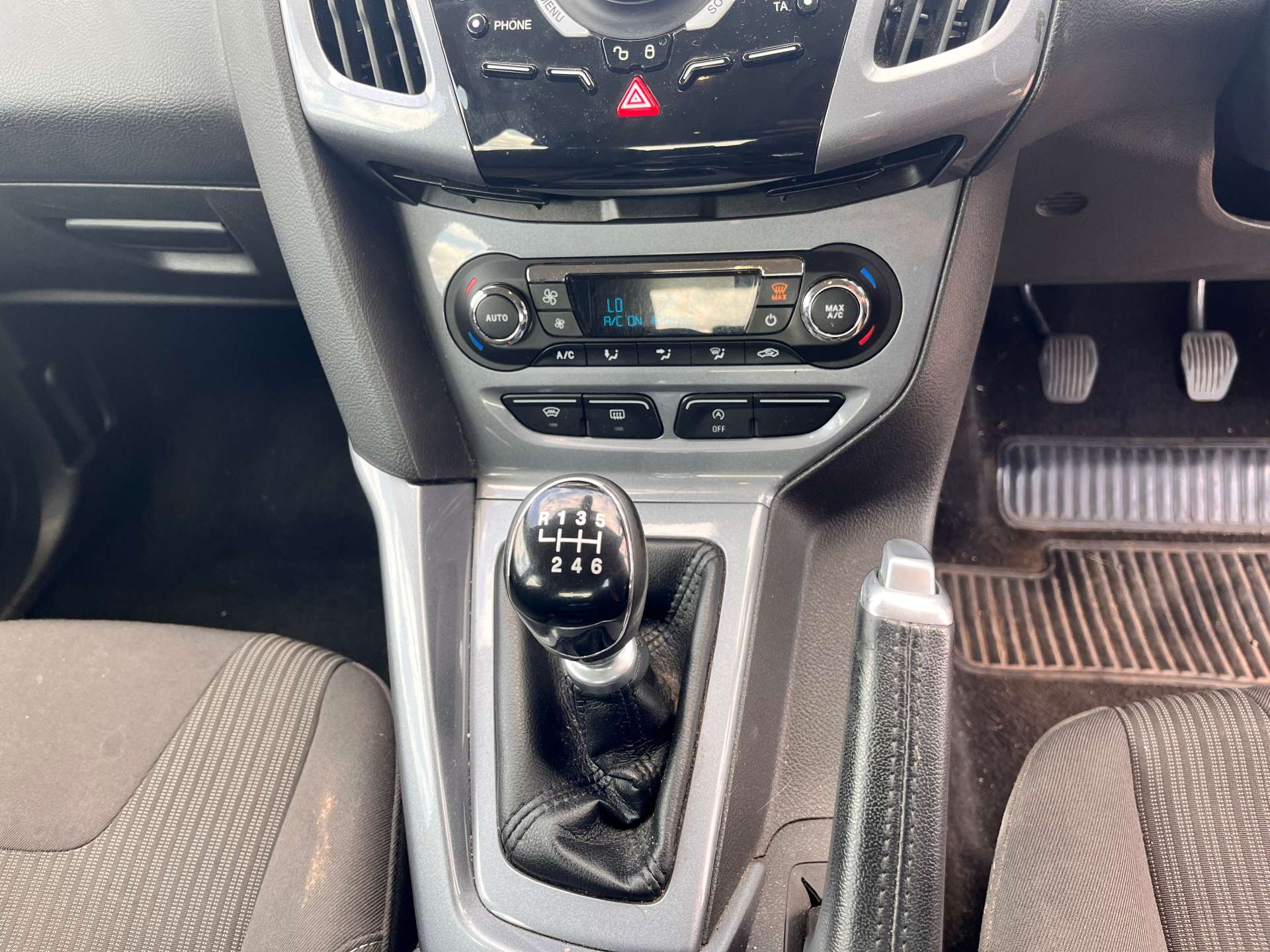 FORD FOCUS 1.0 Focus Titanium T 5dr #37
