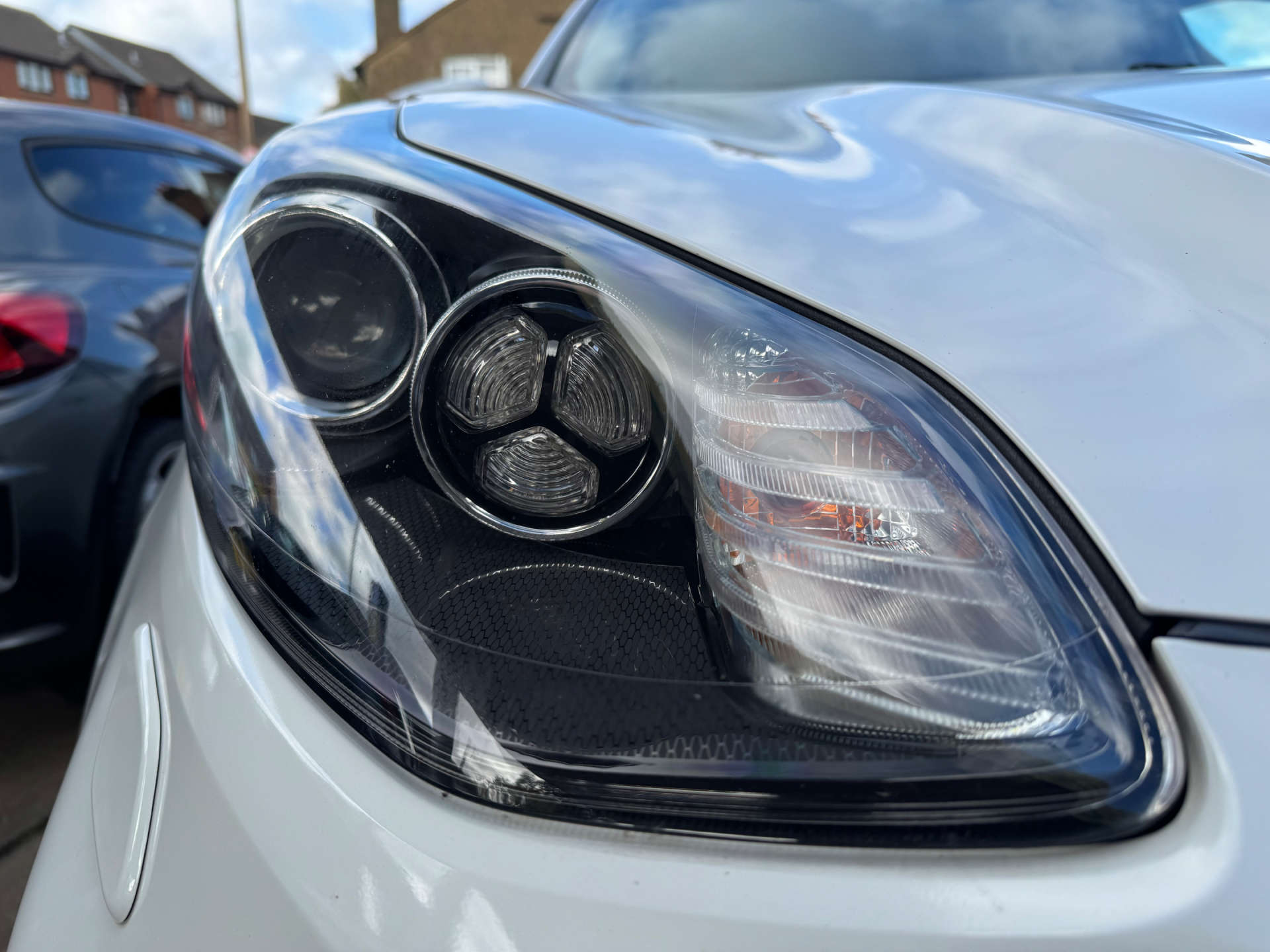 KIA SPORTAGE 2.0 Sportage First Edition CRDi Auto 4WD 5dr #46