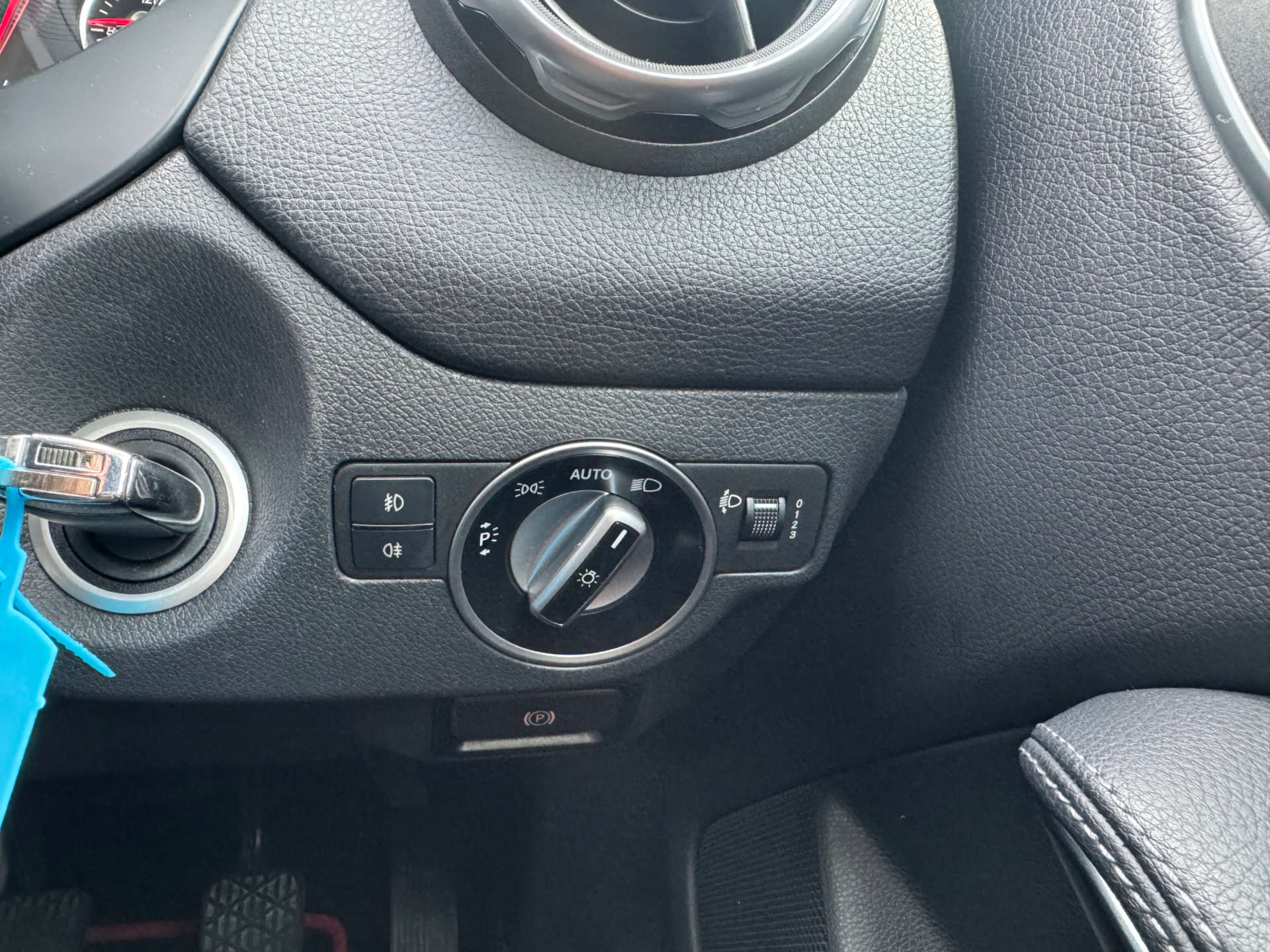 MERCEDES-BENZ GLA 1.6 GLA 200 SE Executive 5dr #30