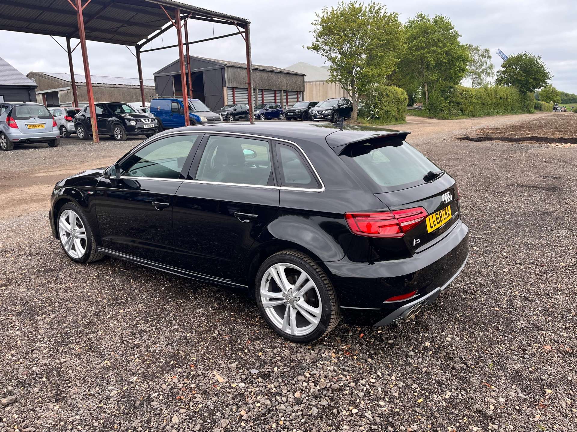 AUDI A3 1.5 A3 Sportback 35 TFSI S Line Semi-Auto 5dr #11