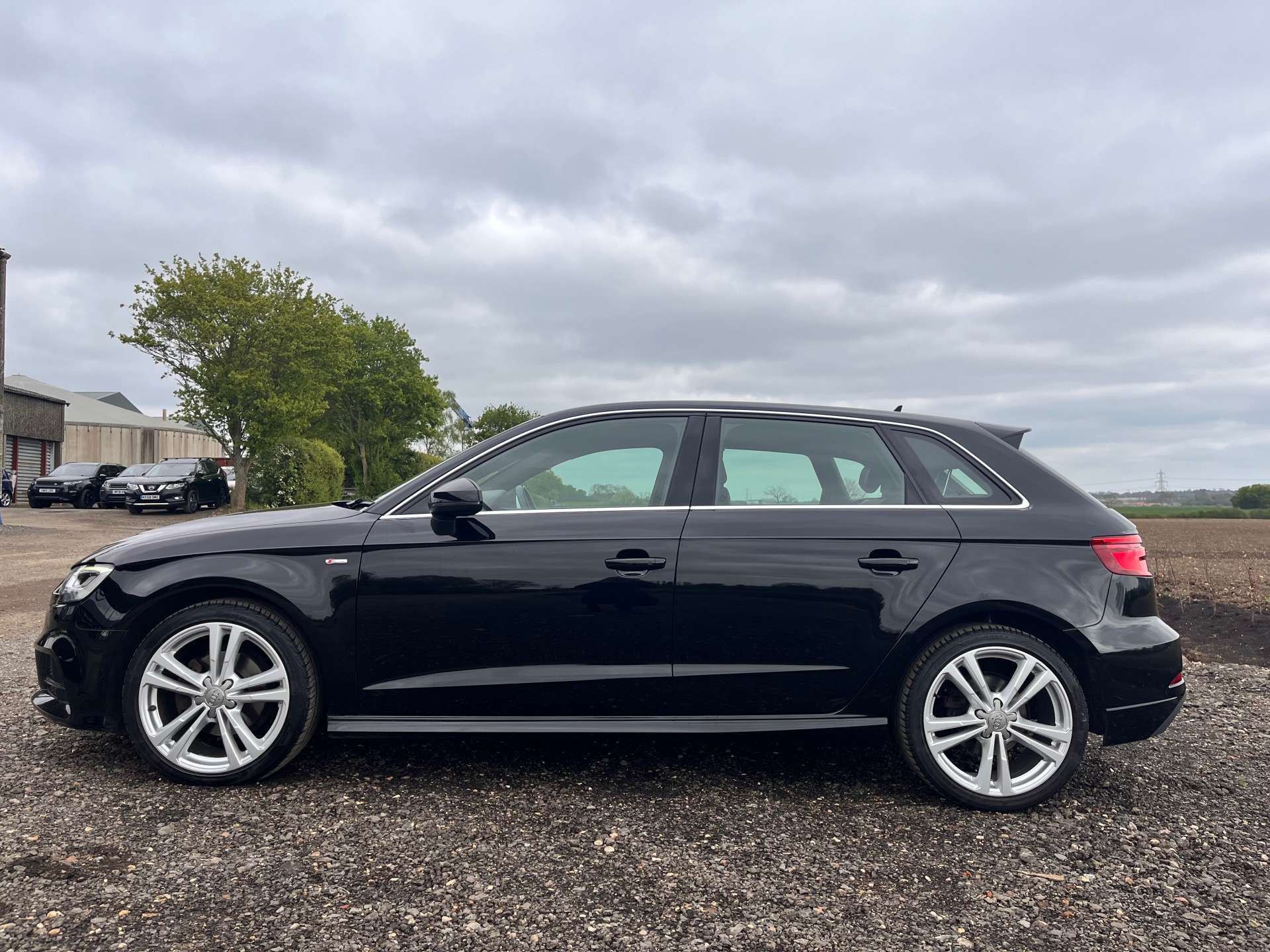AUDI A3 1.5 A3 Sportback 35 TFSI S Line Semi-Auto 5dr #15