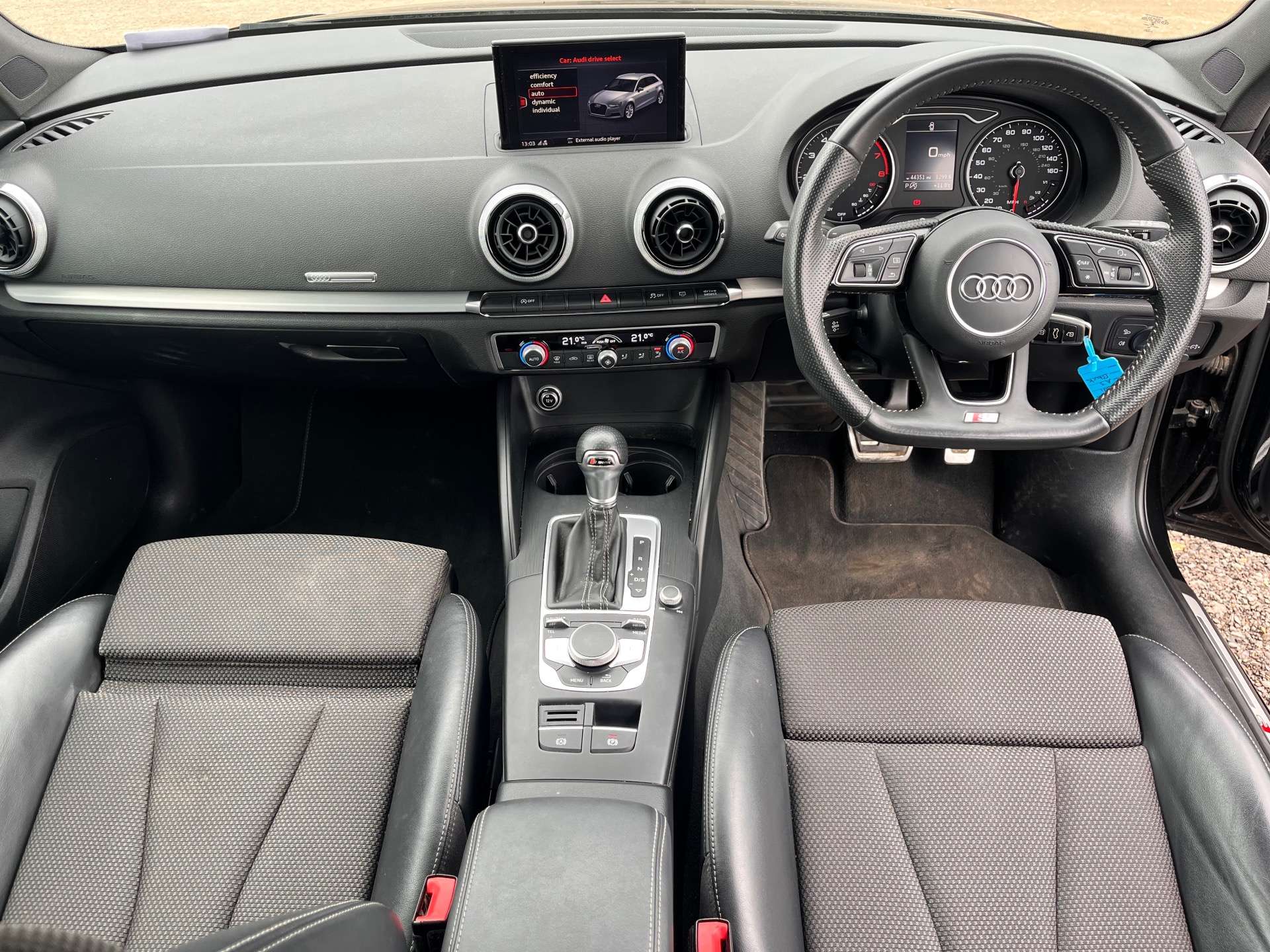 AUDI A3 1.5 A3 Sportback 35 TFSI S Line Semi-Auto 5dr #37