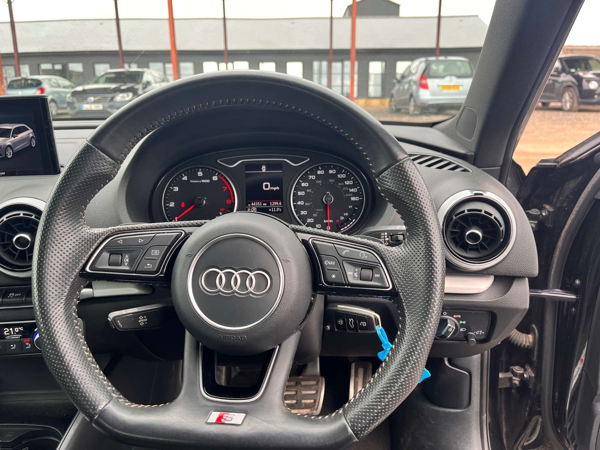 AUDI A3 1.5 A3 Sportback 35 TFSI S Line Semi-Auto 5dr #42