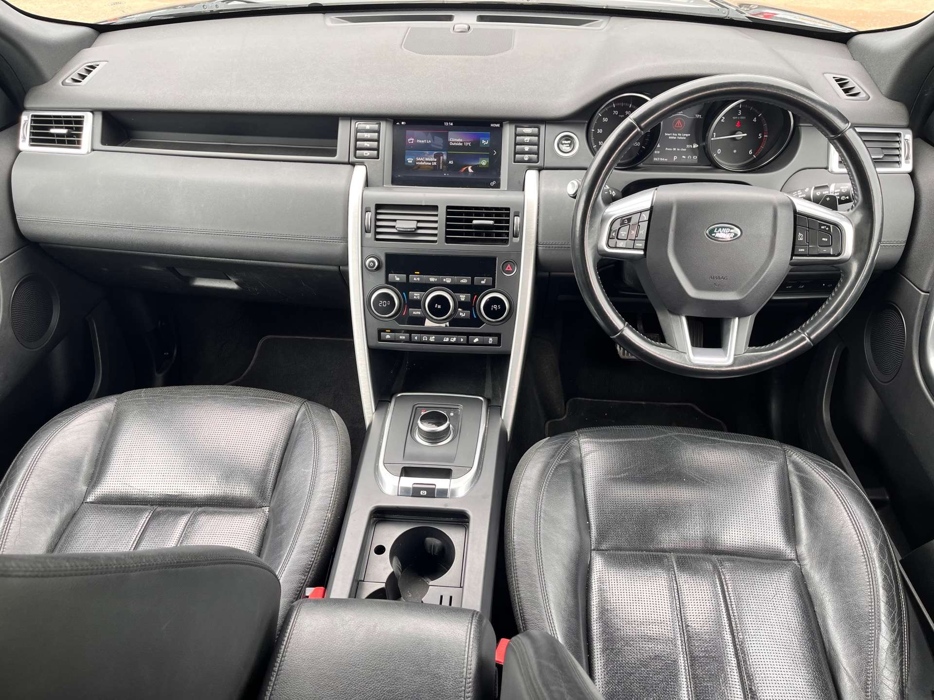 LAND ROVER DISCOVERY SPORT 2.0 Discovery Sport Black HSE TD4 Auto 4WD 5dr #37