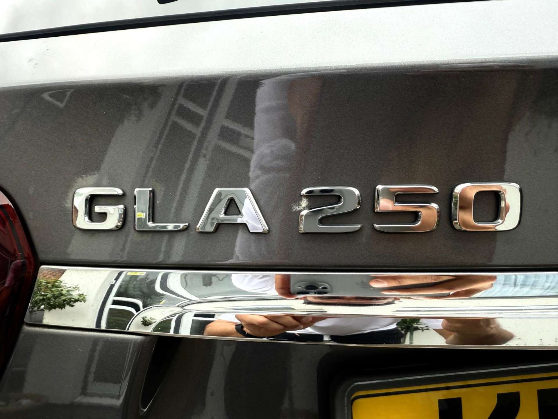 MERCEDES-BENZ GLA 2.0 GLA 250 AMG Line Premium+ 4Matic Auto 4WD 5dr #21