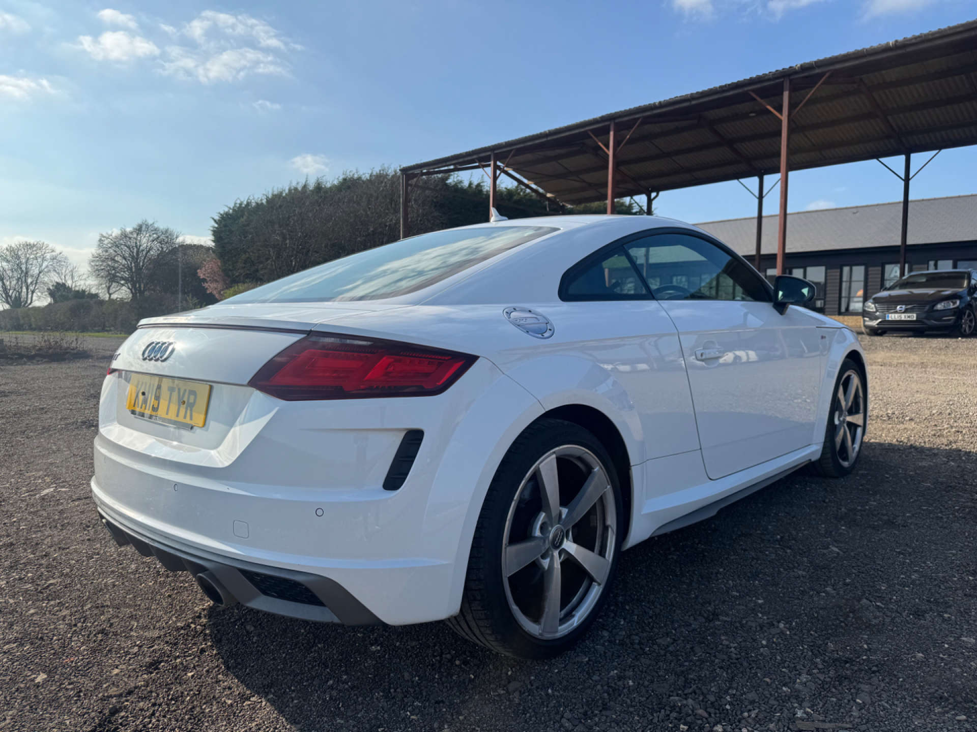 AUDI TT 2.0 TT S Line 40 TFSI Semi-Auto 3dr #4