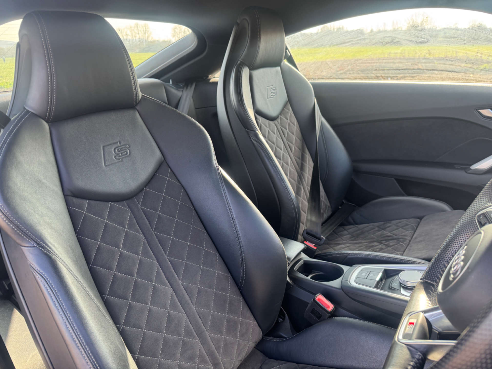 AUDI TT 2.0 TT S Line 40 TFSI Semi-Auto 3dr #27