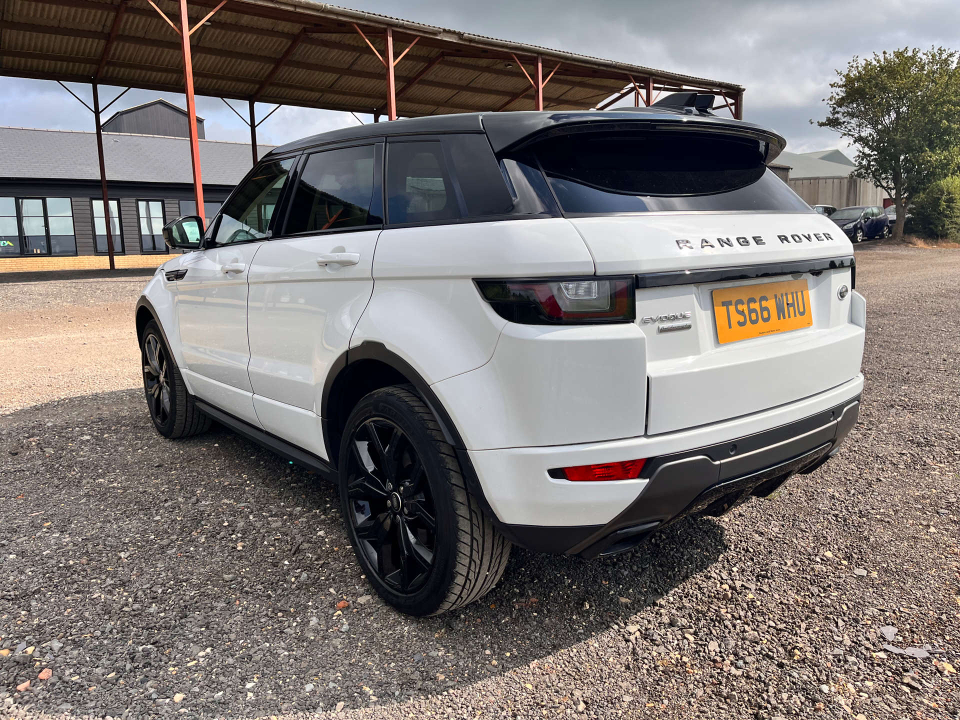 LAND ROVER RANGE ROVER EVOQUE 2.0 Range Rover Evoque Autobiography TD4 Auto 4WD 5dr #11