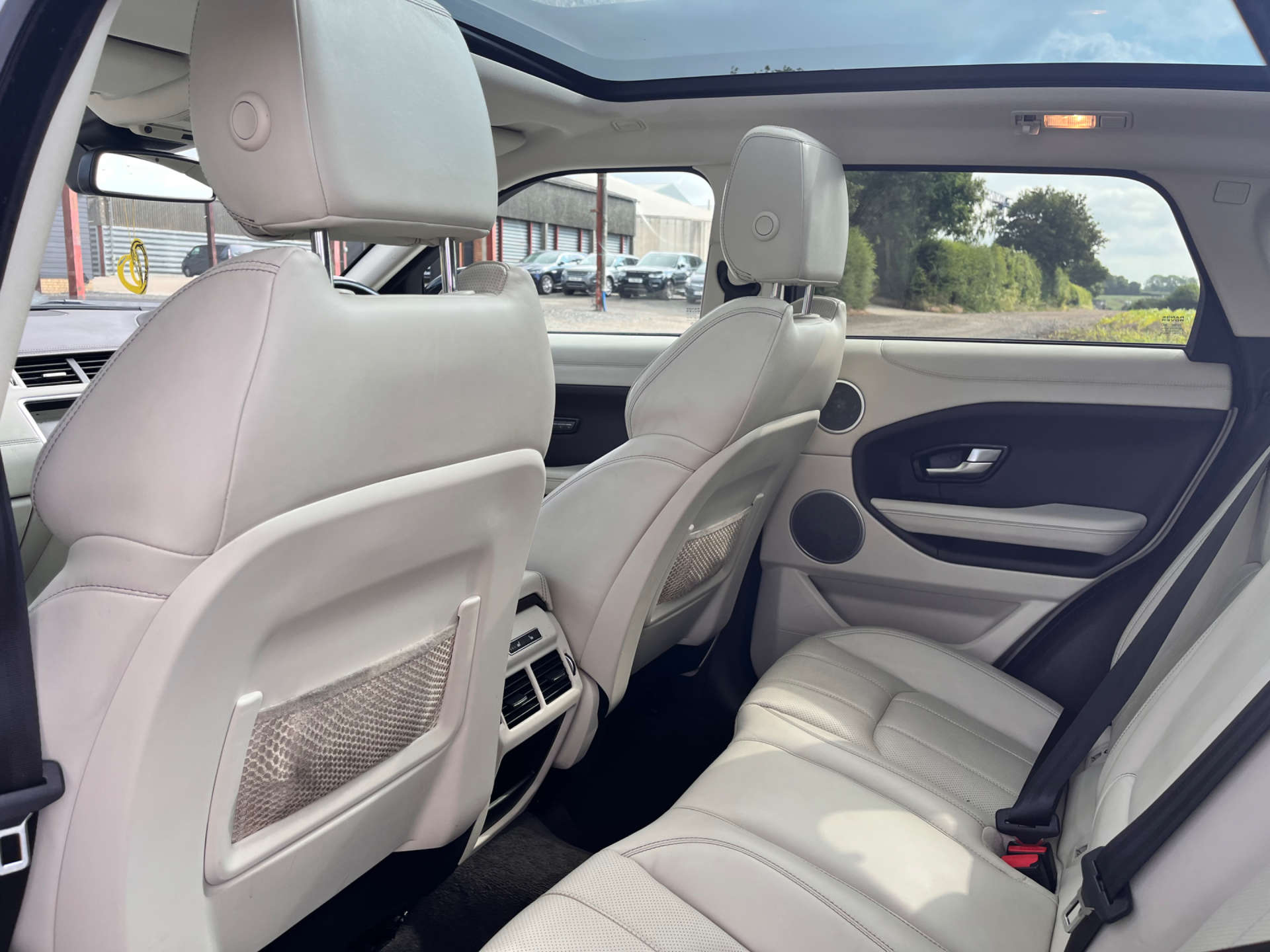 LAND ROVER RANGE ROVER EVOQUE 2.0 Range Rover Evoque Autobiography TD4 Auto 4WD 5dr #33
