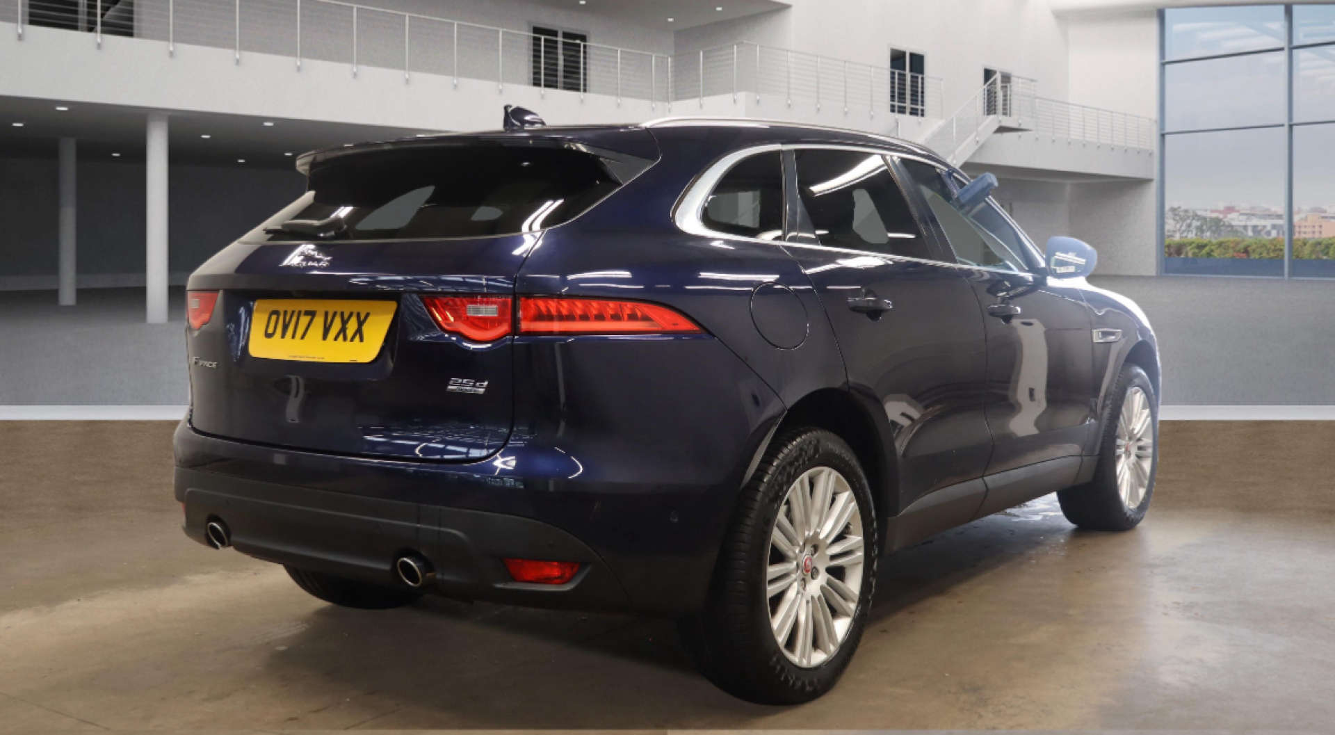 JAGUAR F-PACE 2.0 F-PACE Portfolio AWD D Auto 4WD 5dr #4