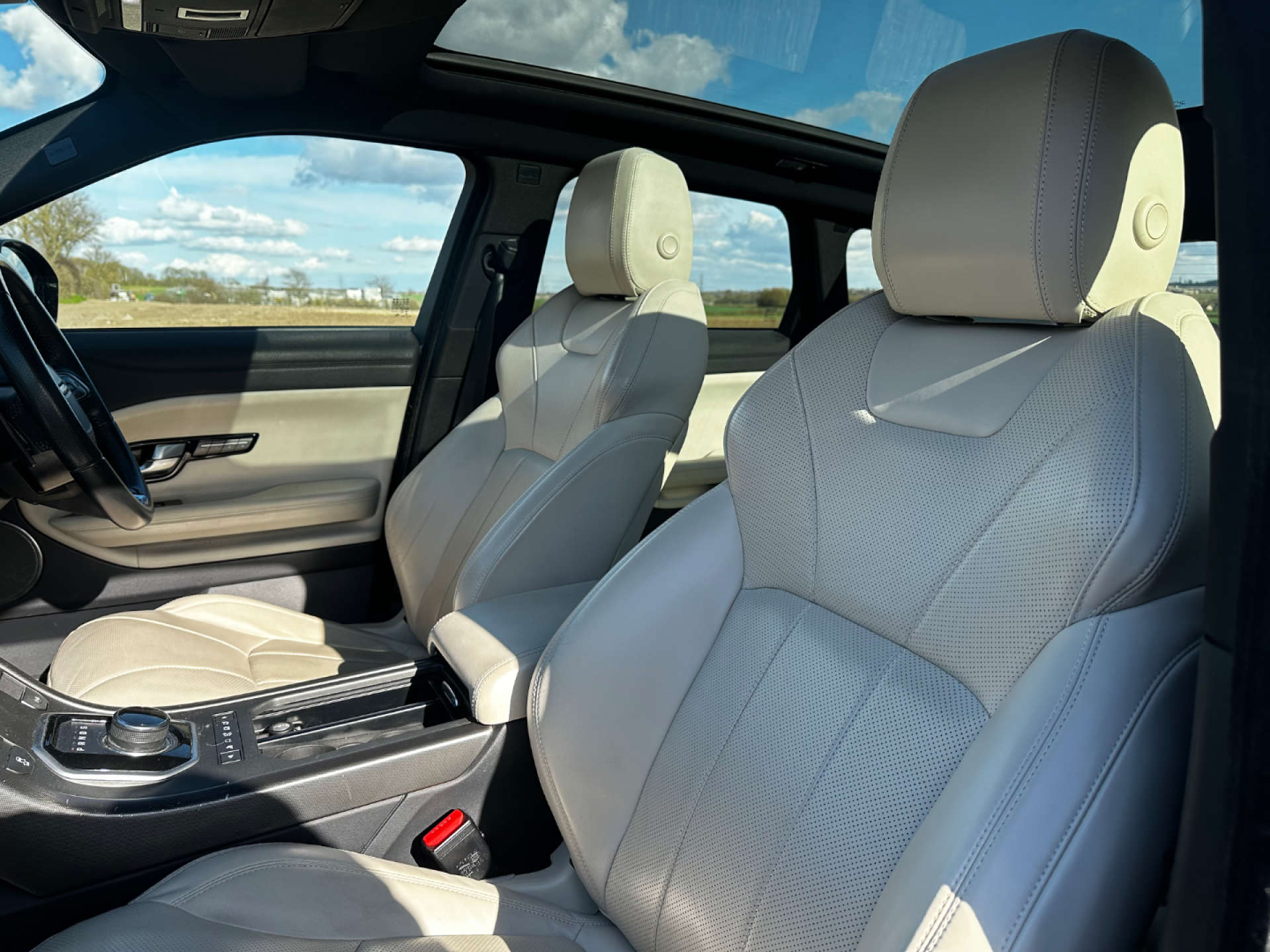 LAND ROVER RANGE ROVER EVOQUE 2.0 Range Rover Evoque HSE Dynamic Si4 290 Auto 4WD 5dr #26