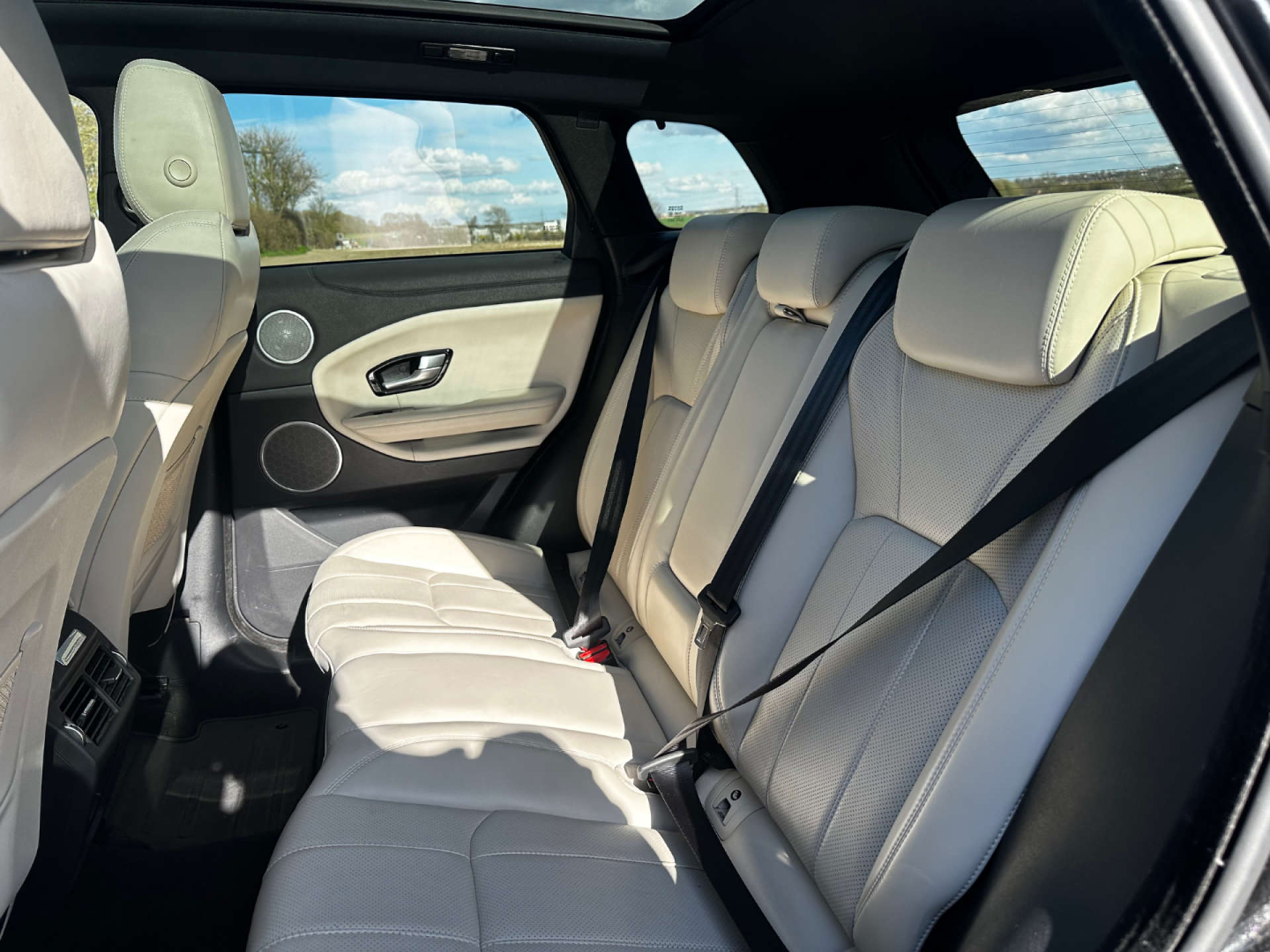LAND ROVER RANGE ROVER EVOQUE 2.0 Range Rover Evoque HSE Dynamic Si4 290 Auto 4WD 5dr #30