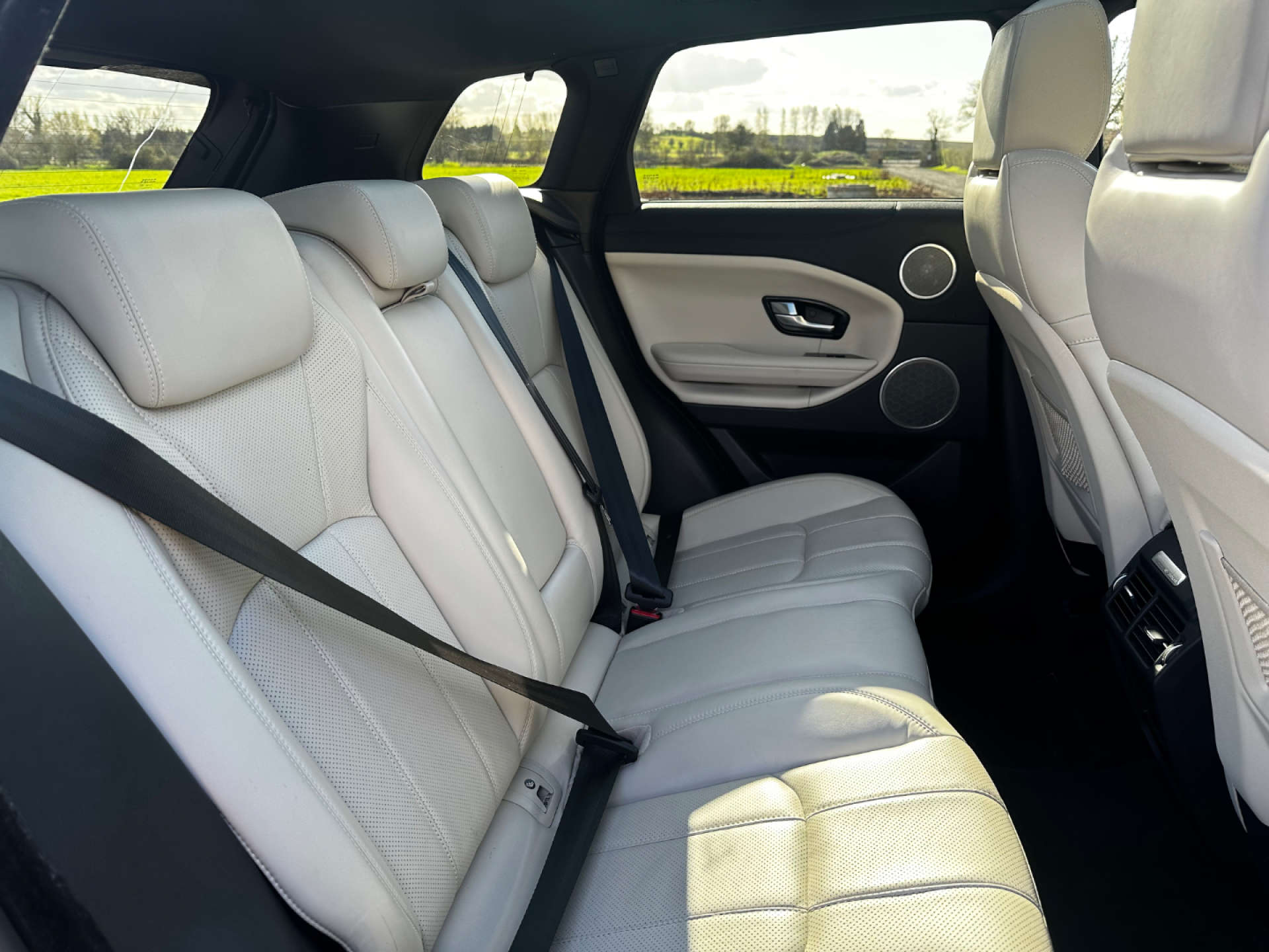 LAND ROVER RANGE ROVER EVOQUE 2.0 Range Rover Evoque HSE Dynamic Si4 290 Auto 4WD 5dr #33