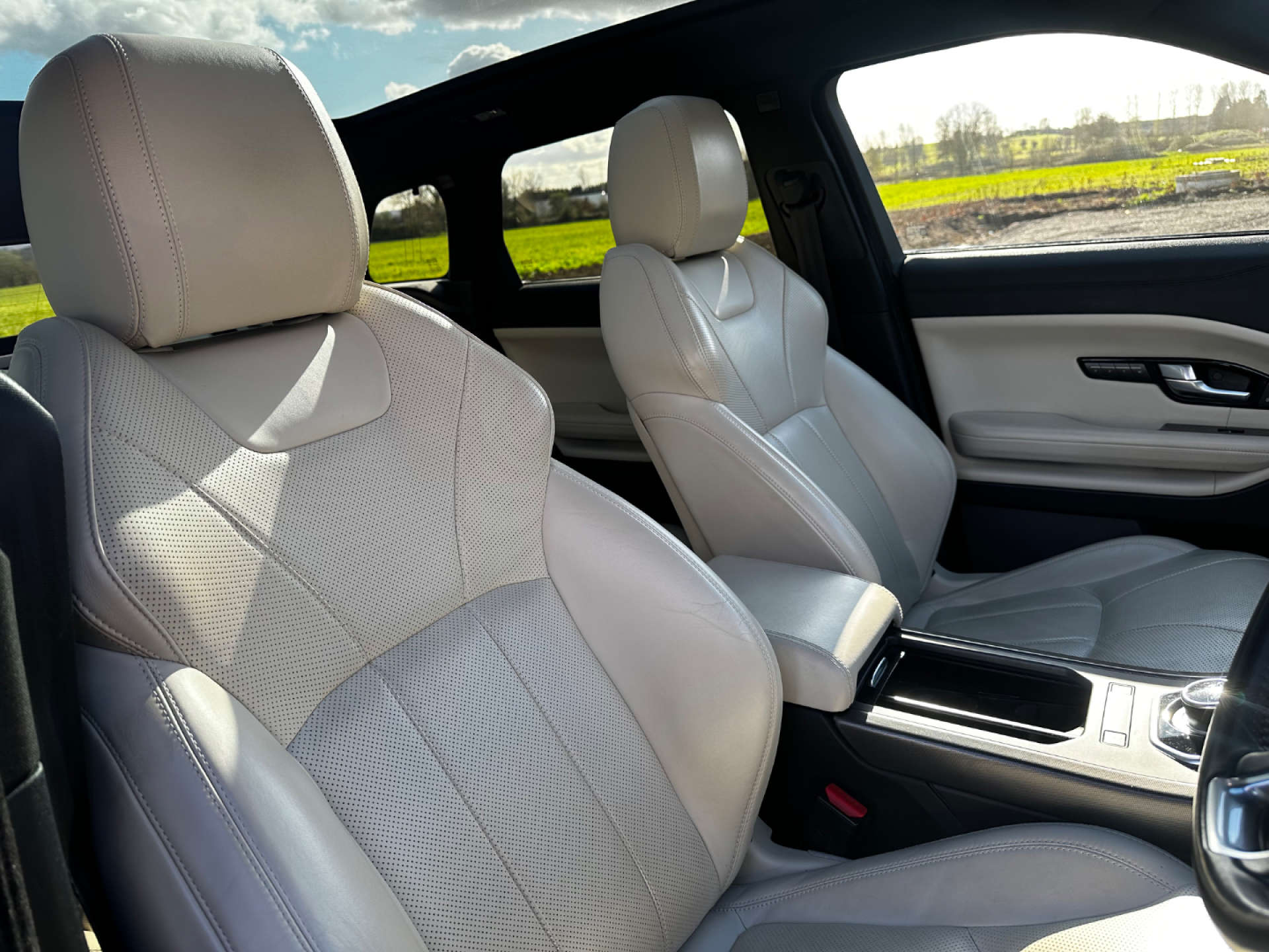 LAND ROVER RANGE ROVER EVOQUE 2.0 Range Rover Evoque HSE Dynamic Si4 290 Auto 4WD 5dr #38
