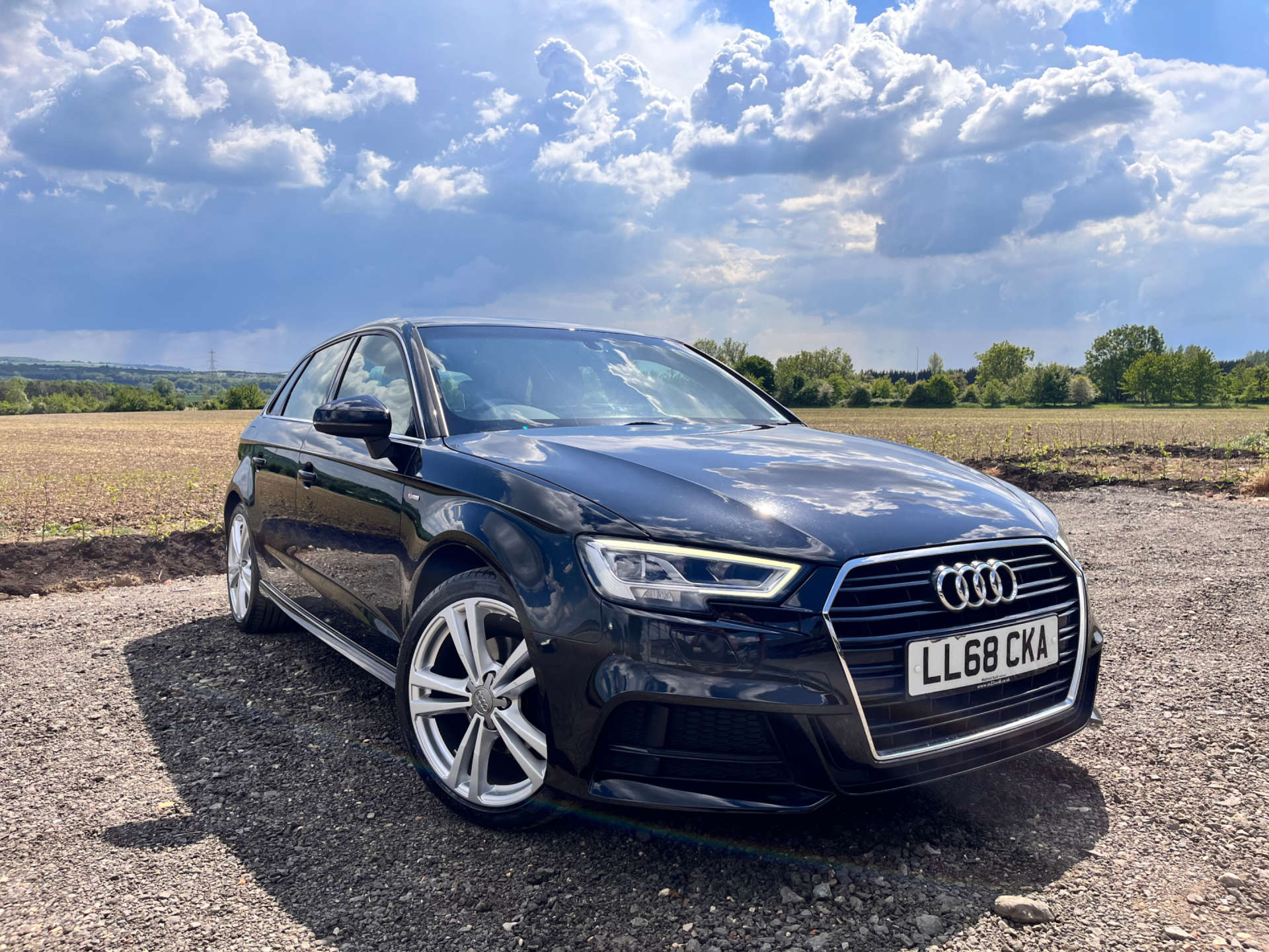 AUDI A3 1.5 A3 Sportback 35 TFSI S Line Semi-Auto 5dr #9